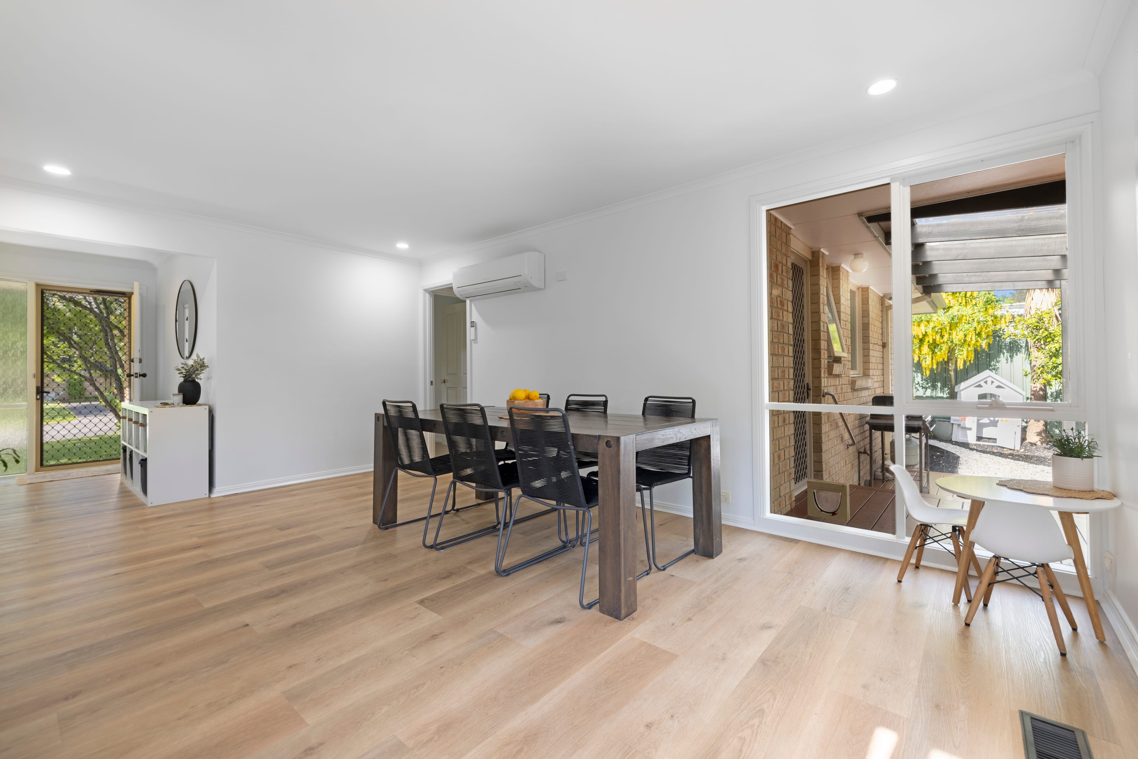 3/12 Vinter Avenue, Croydon — listing photograph 9