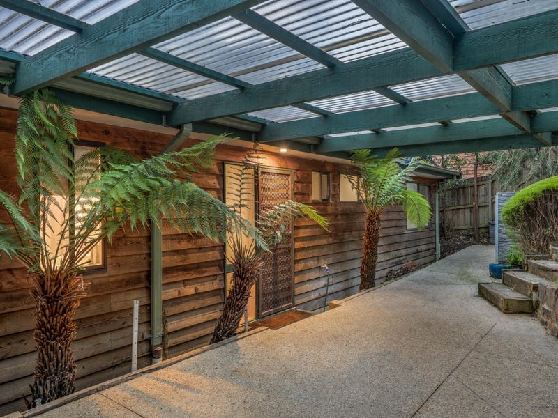 17 Jones Avenue, Upper Ferntree Gully — listing photograph 12