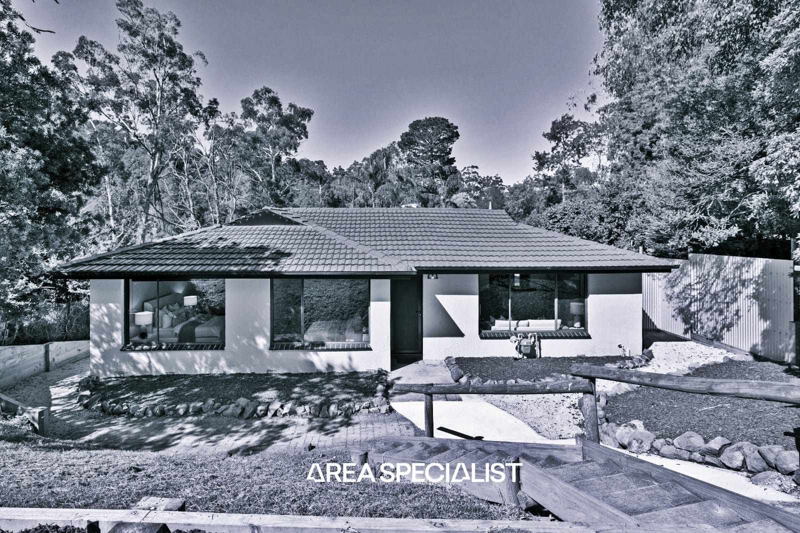 256 Mt Morton Road, Belgrave — listing photograph 1