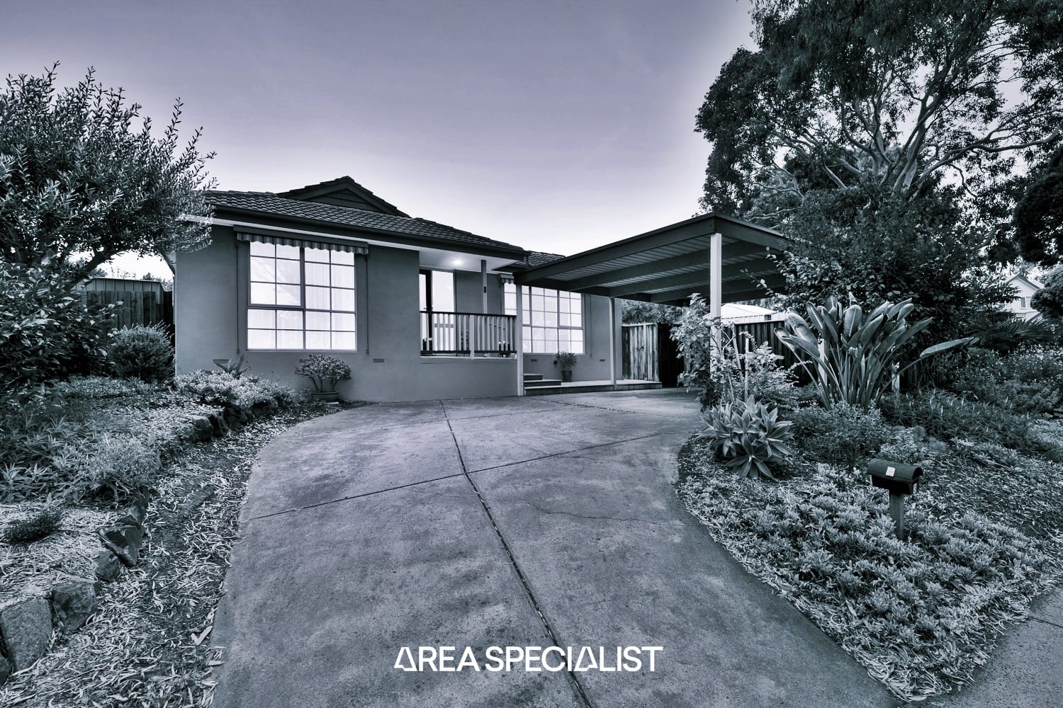 3 Solway Close, Ferntree Gully — listing photograph 1