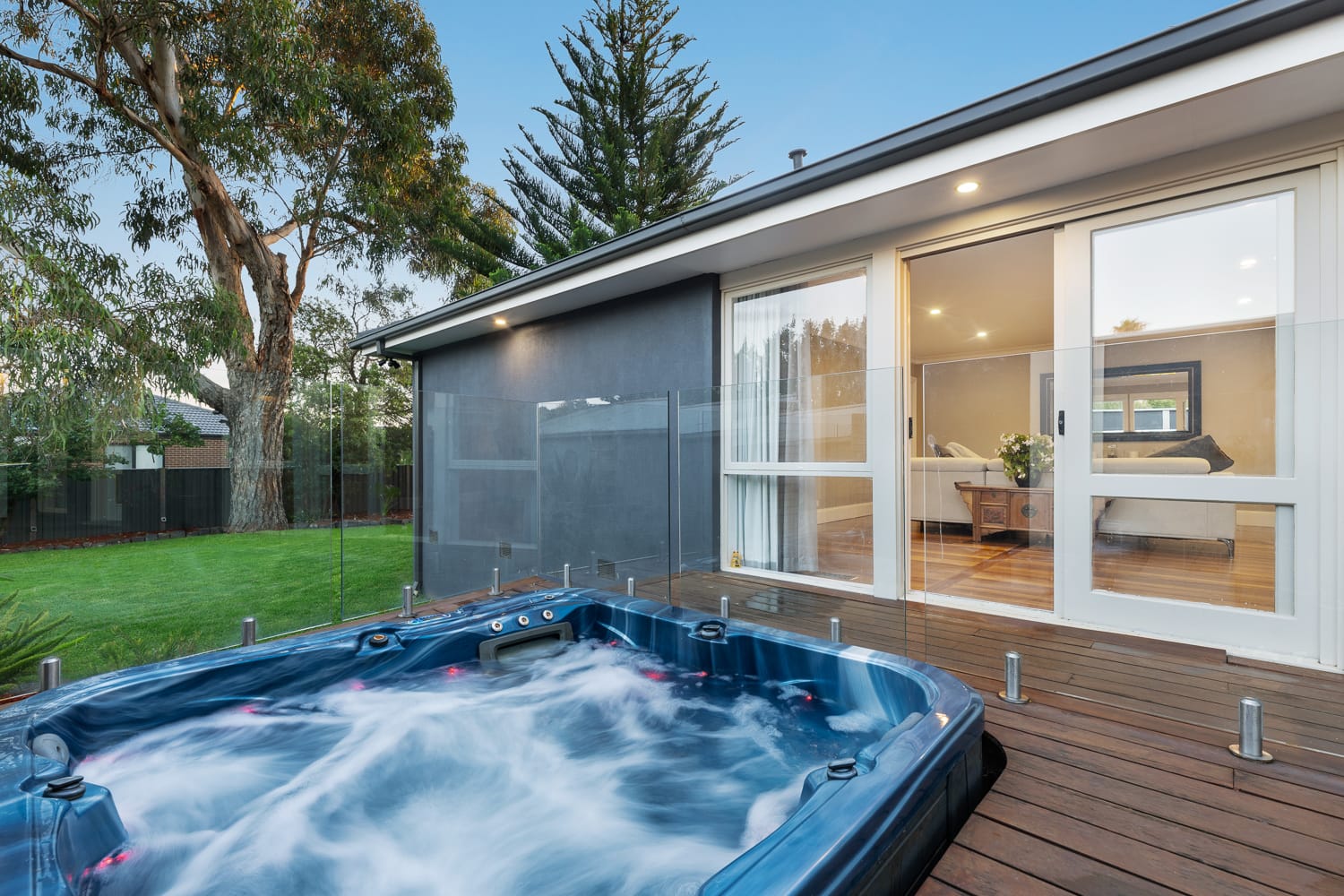 50 Folkstone Crescent, Ferntree Gully — listing photograph 13