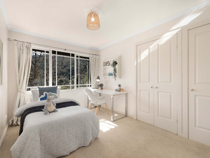 24 Bates Avenue, Upper Ferntree Gully — listing photograph 14