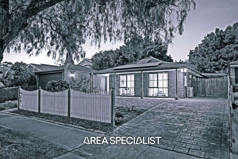 9 Hancock Drive, Ferntree Gully — listing photograph 1