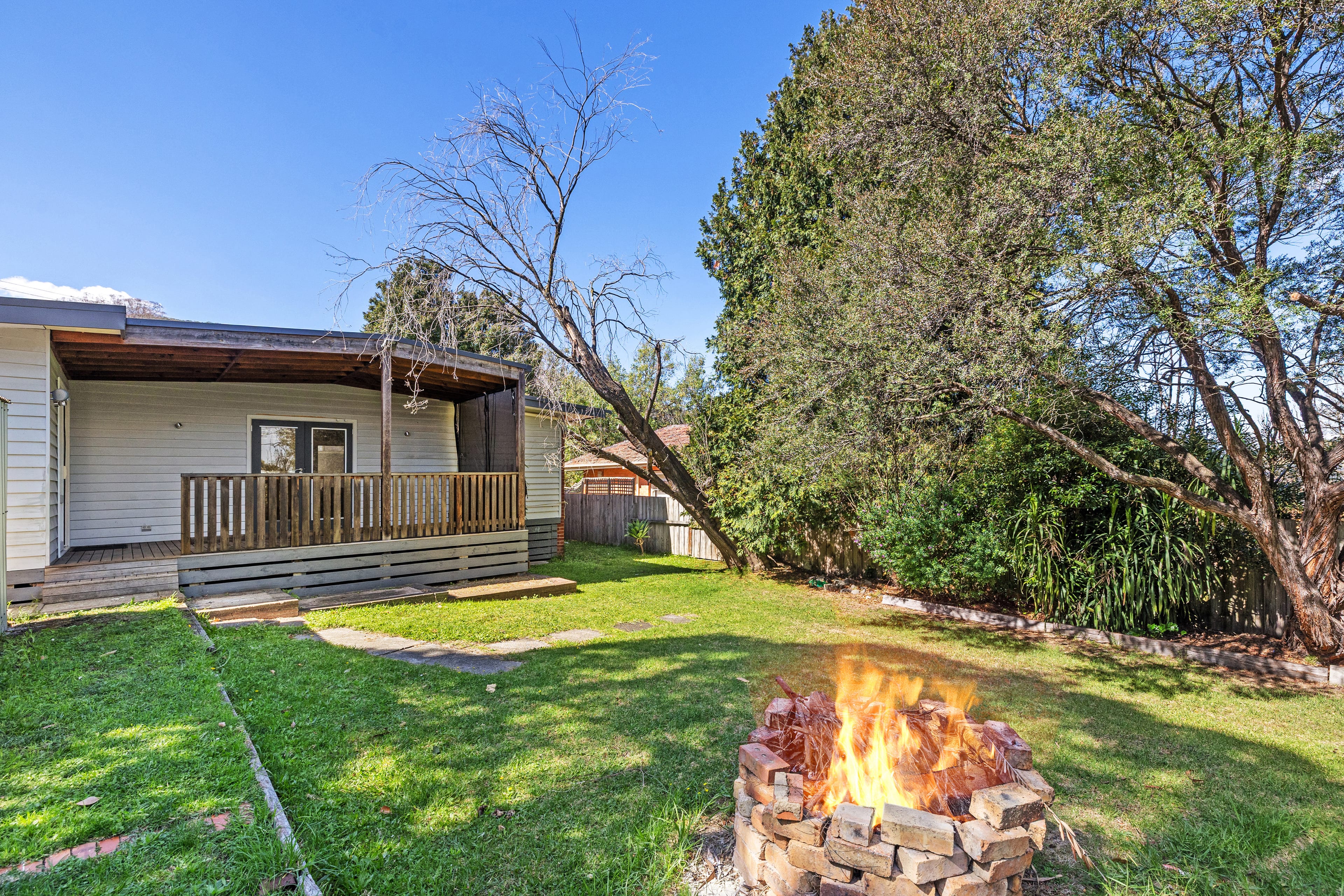 85 Forest Road, Ferntree Gully — listing photograph 14