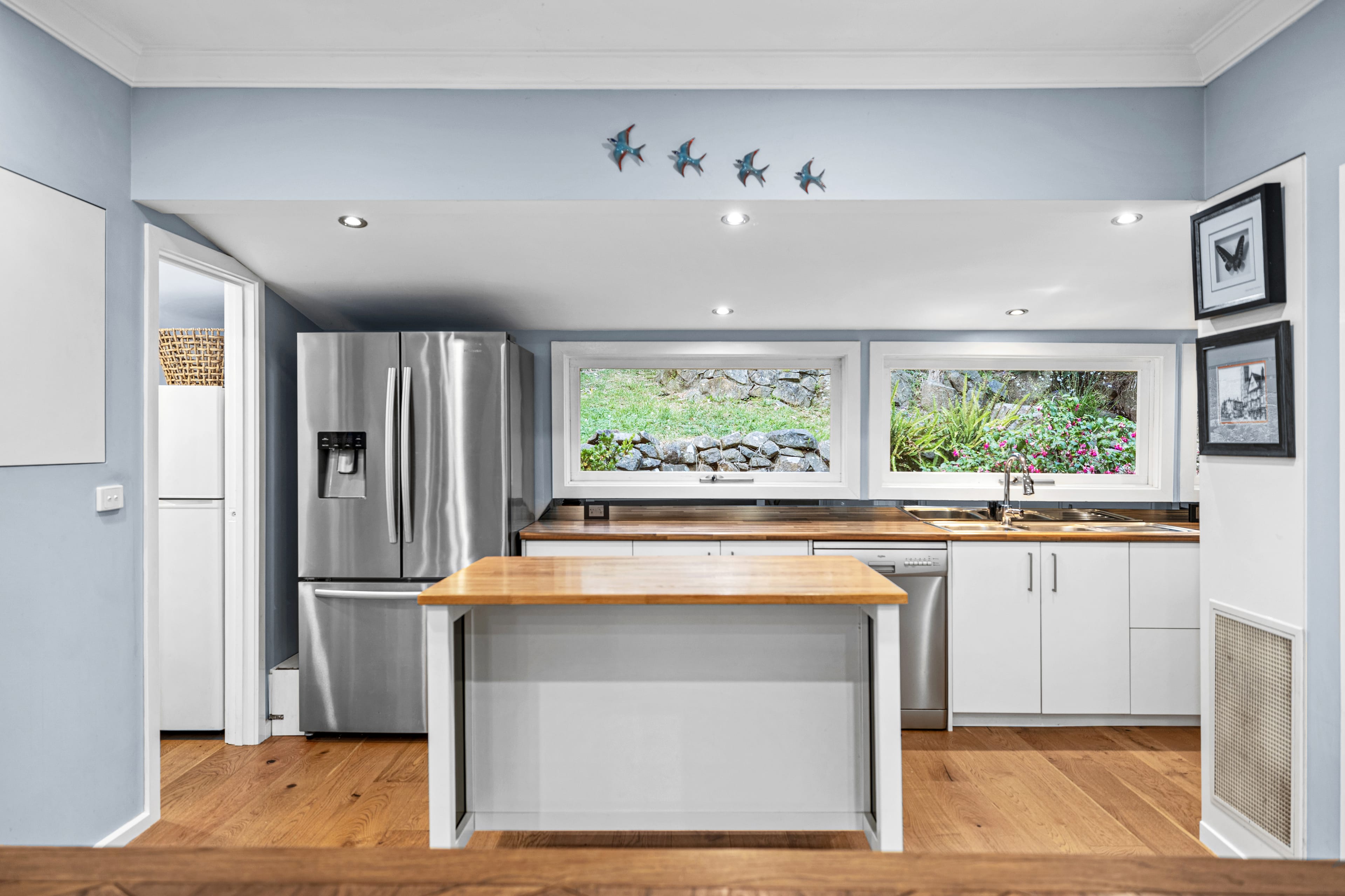 1359 Burwood Highway, Upper Ferntree Gully — listing photograph 7