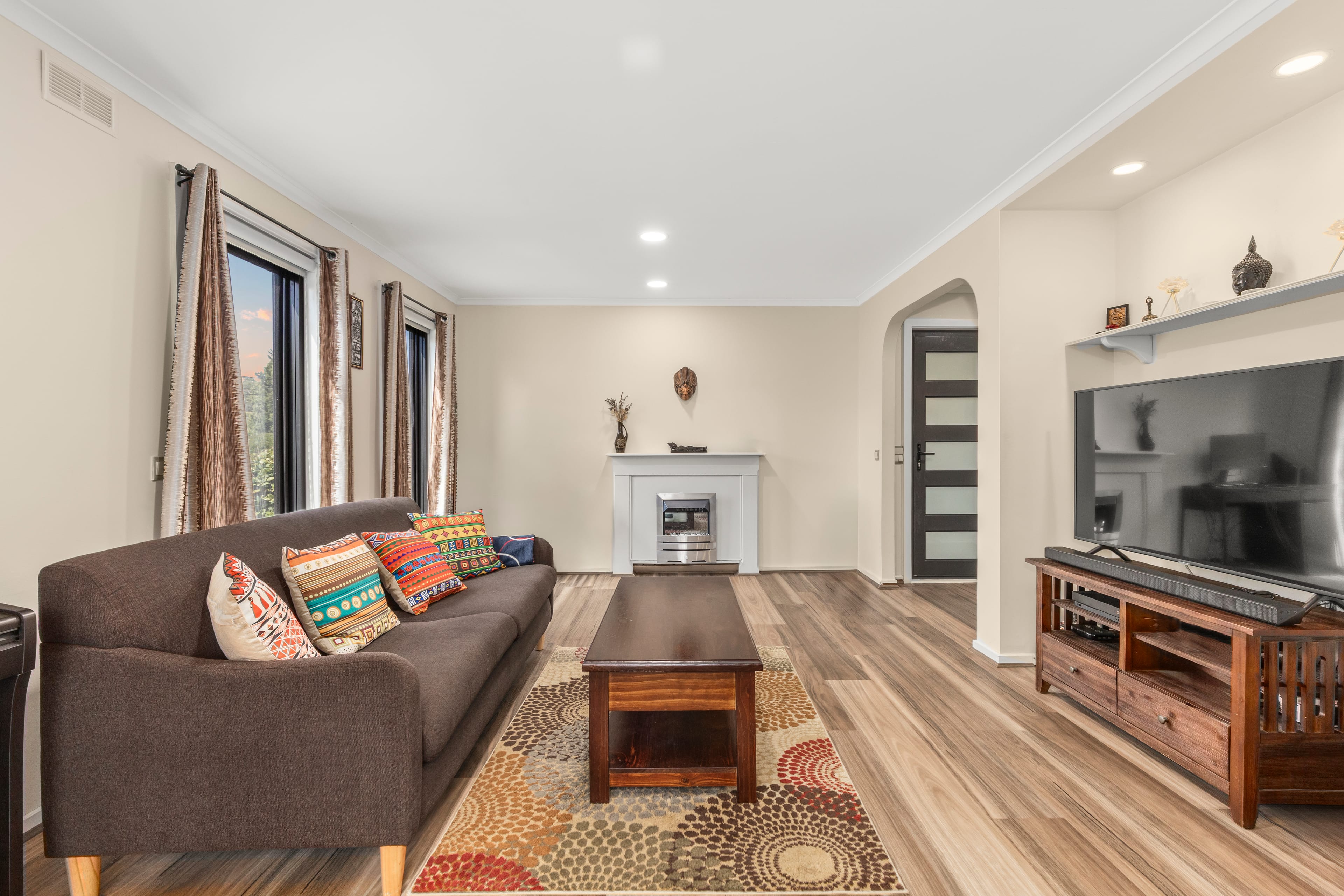 11 Agora Boulevard, Ferntree Gully — listing photograph 7