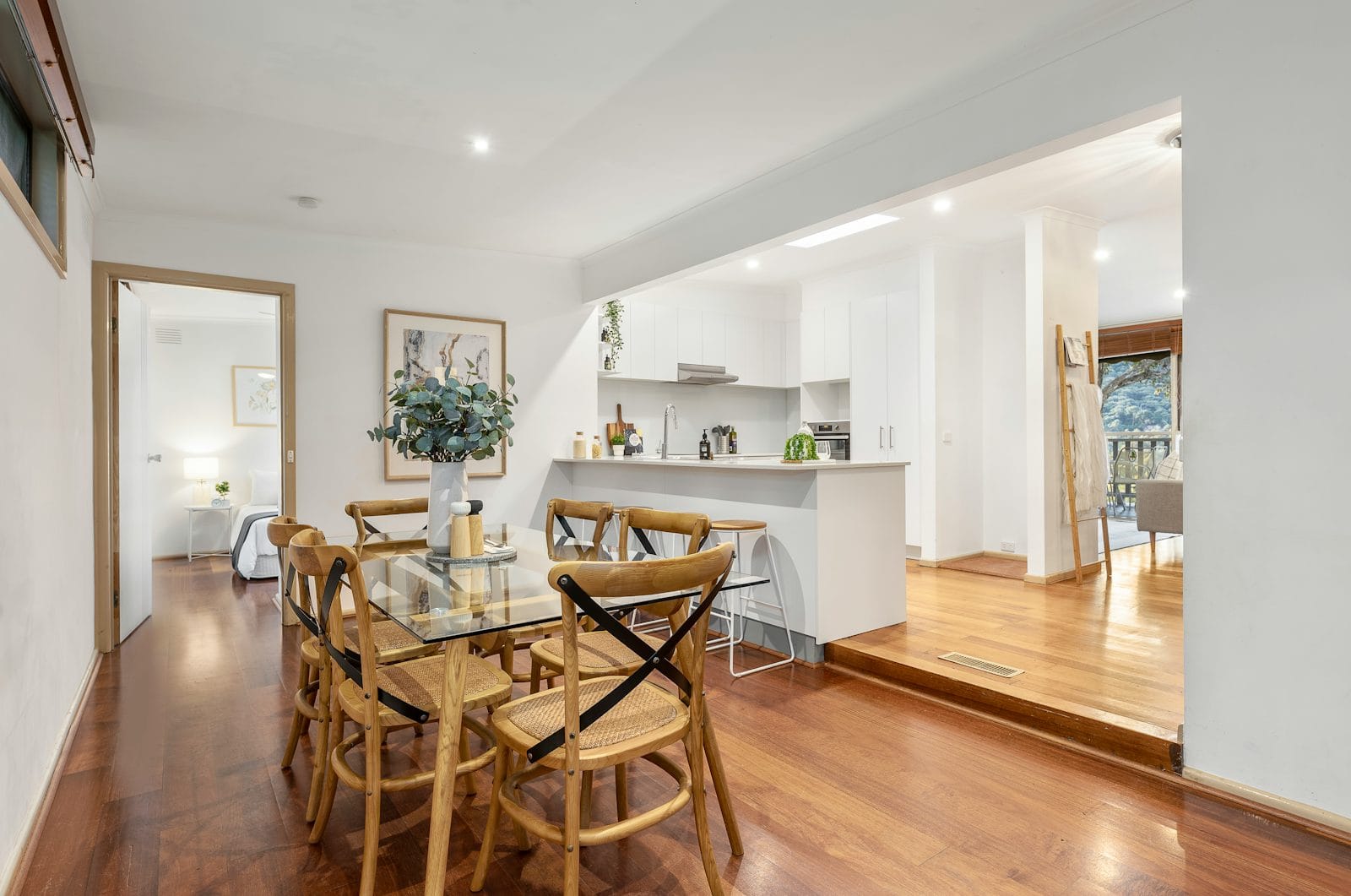 32 Alexandra Street, Upper Ferntree Gully — listing photograph 3