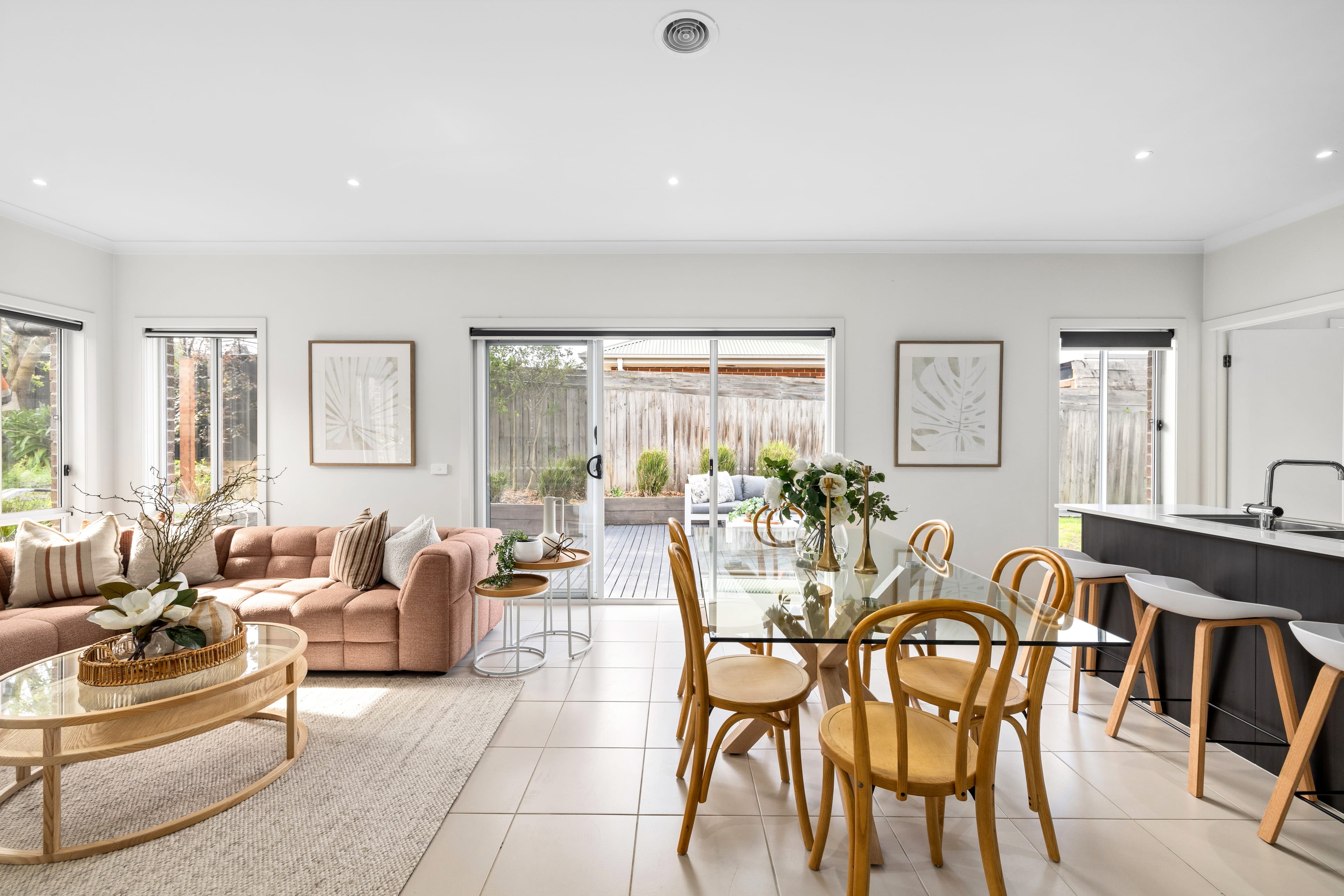 2/7 Gilbert Court, Scoresby — listing photograph 10