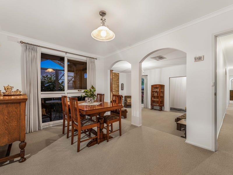 7 Hollyoak Court, Ferntree Gully — listing photograph 4