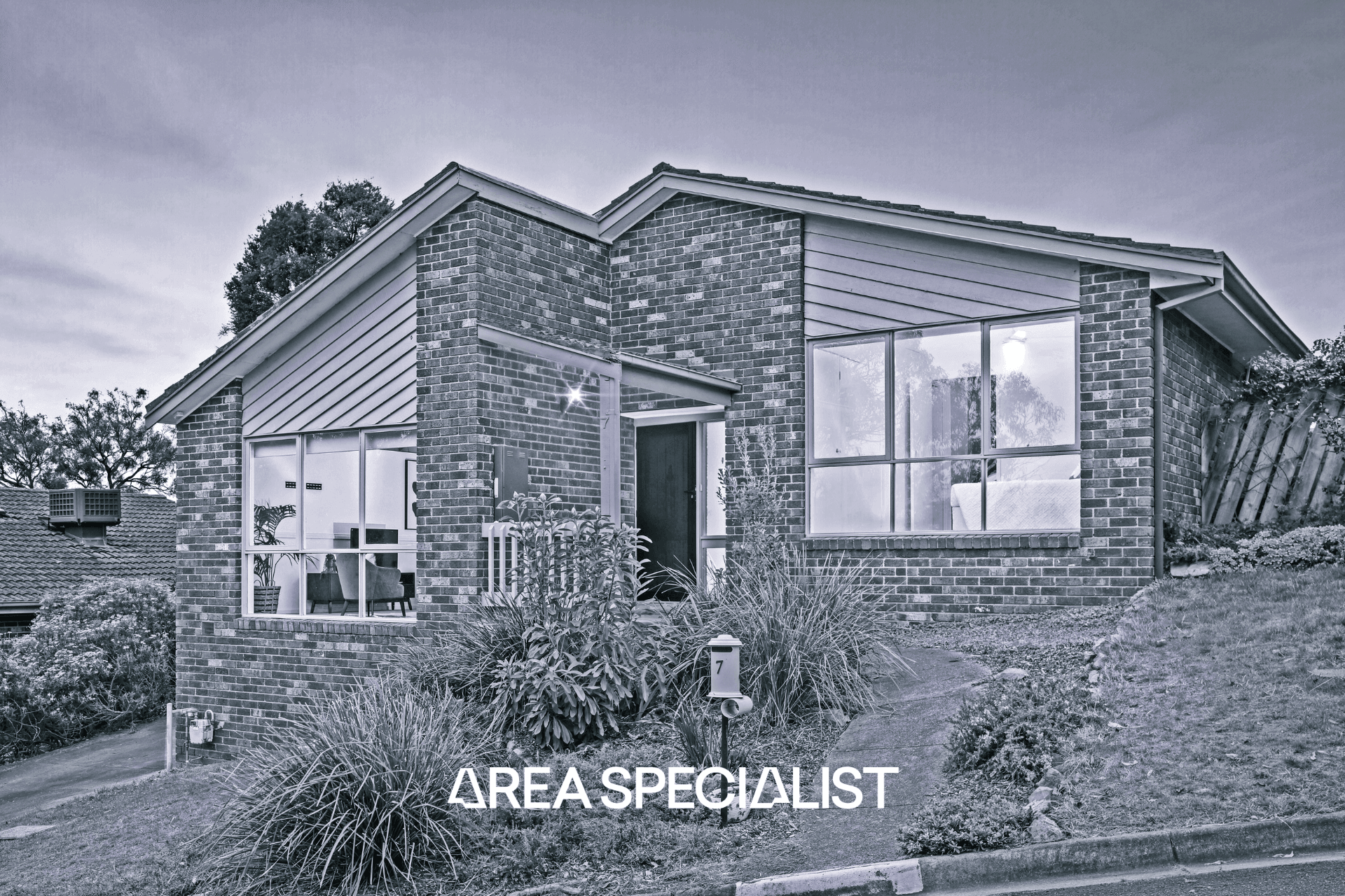 7 Debson Close, Boronia — listing photograph 1
