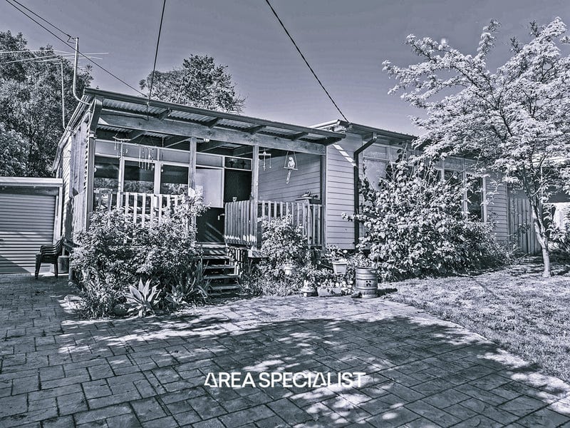 23 Malua Road, Ferntree Gully — listing photograph 1