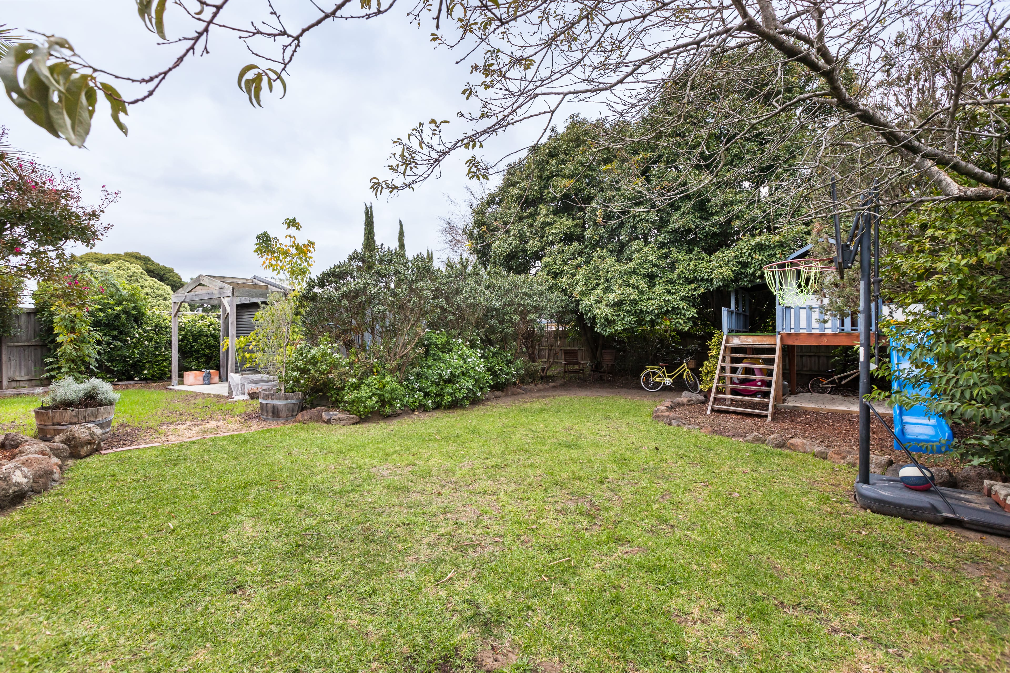 167 Windermere Drive, Ferntree Gully — listing photograph 30