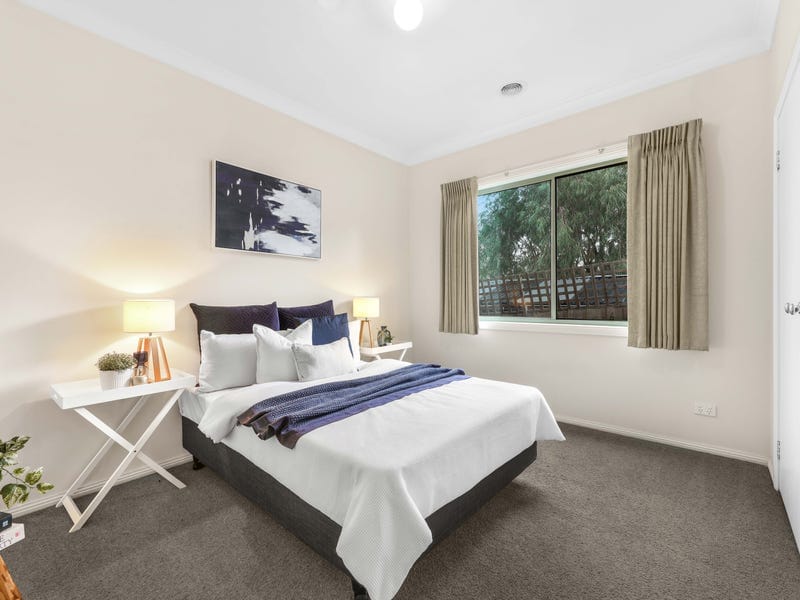 13 Old Belgrave Road, Upper Ferntree Gully — listing photograph 12