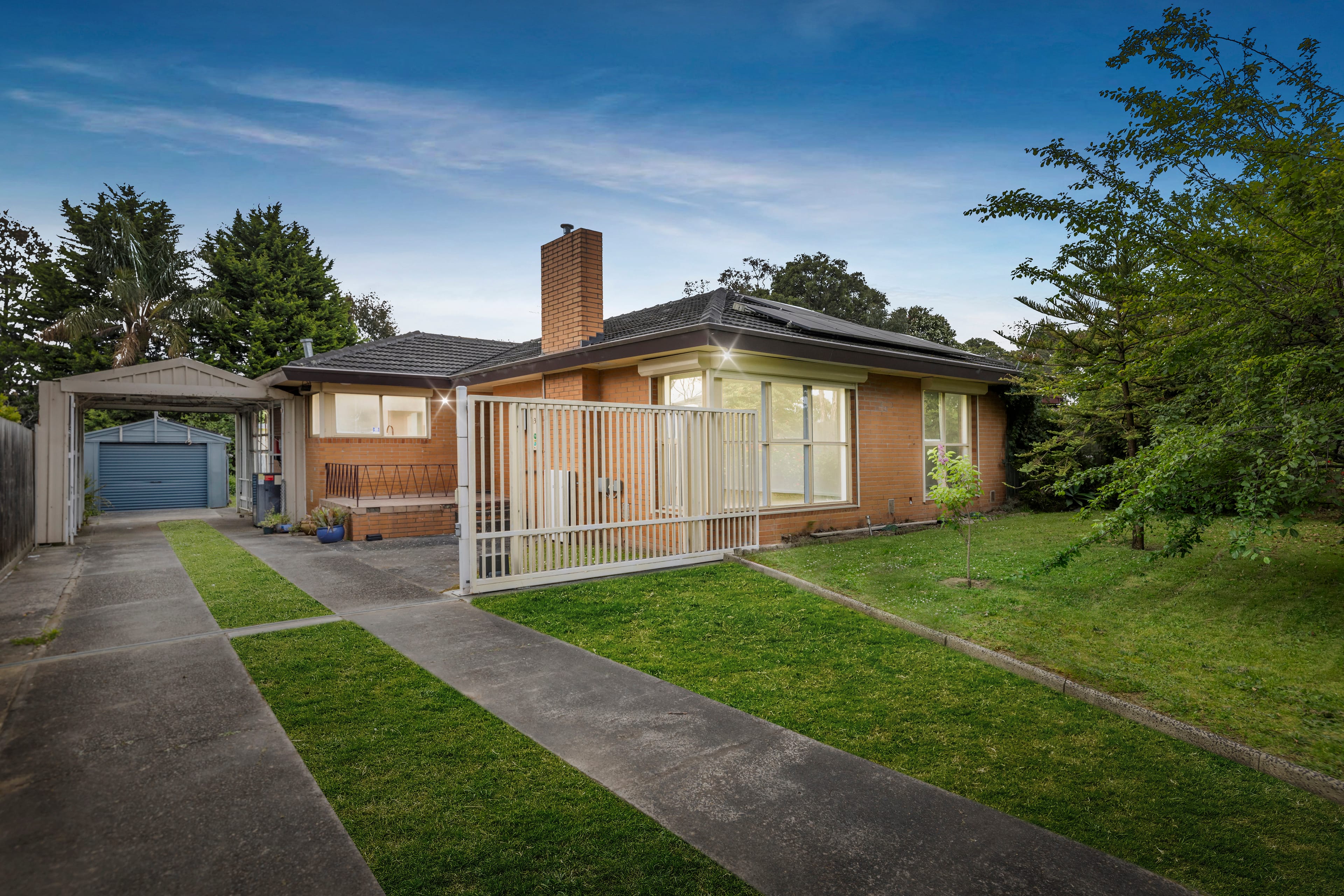 13 Whithers Road, Bayswater — listing photograph 4