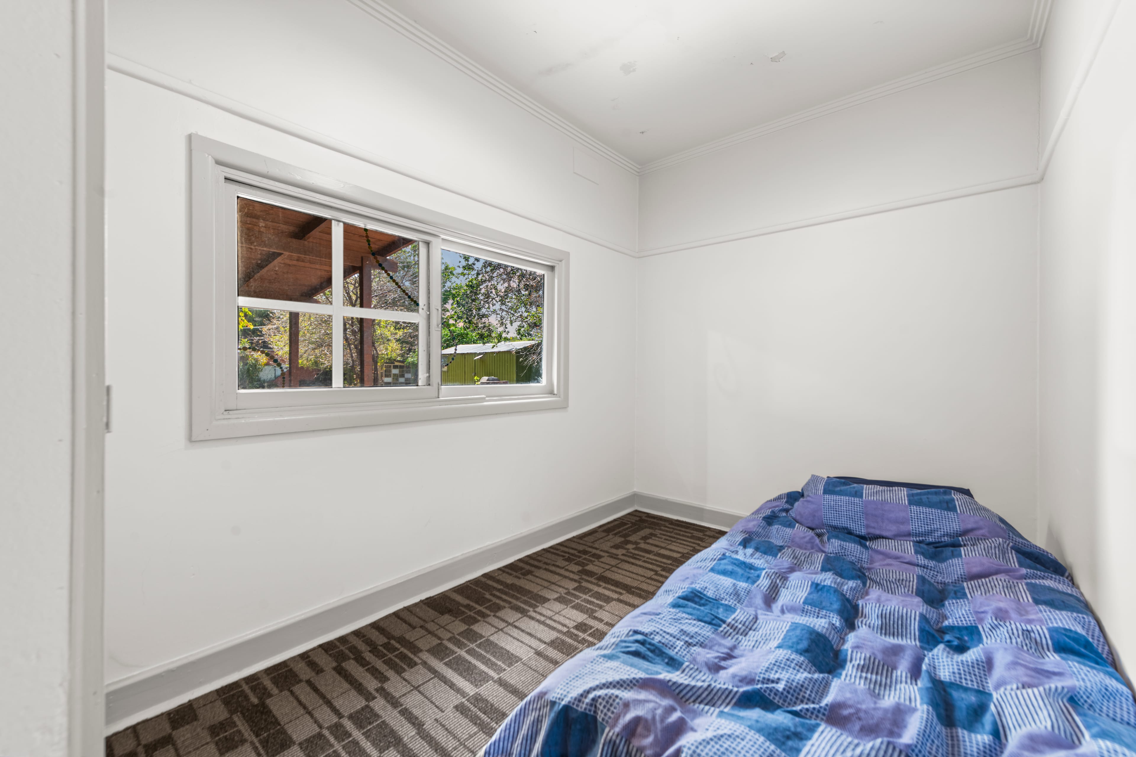 238 Scoresby Road, Boronia — listing photograph 12