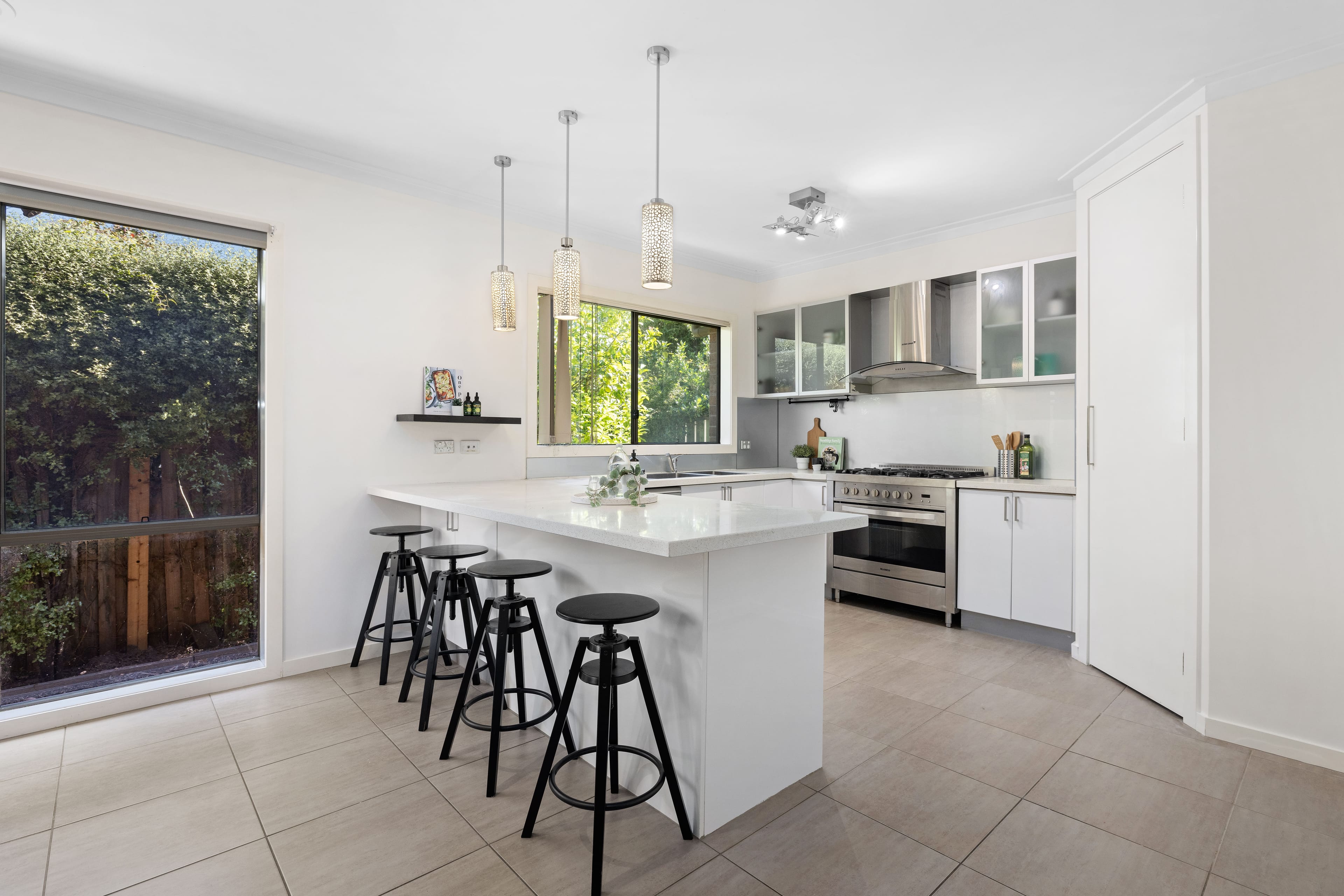 2/13 Marville Court, Boronia — listing photograph 8