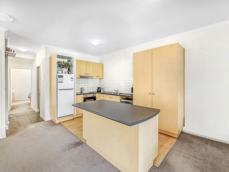 45/13-15 Hewish Road, Croydon — listing photograph 4