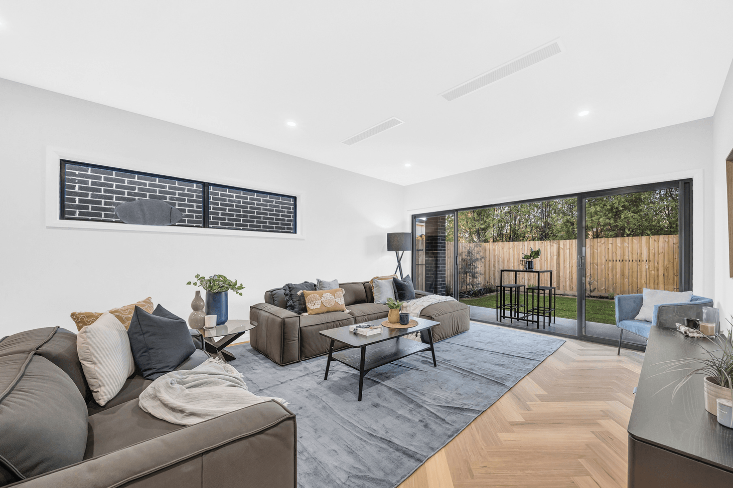 71B Bursaria Avenue, Ferntree Gully — listing photograph 4