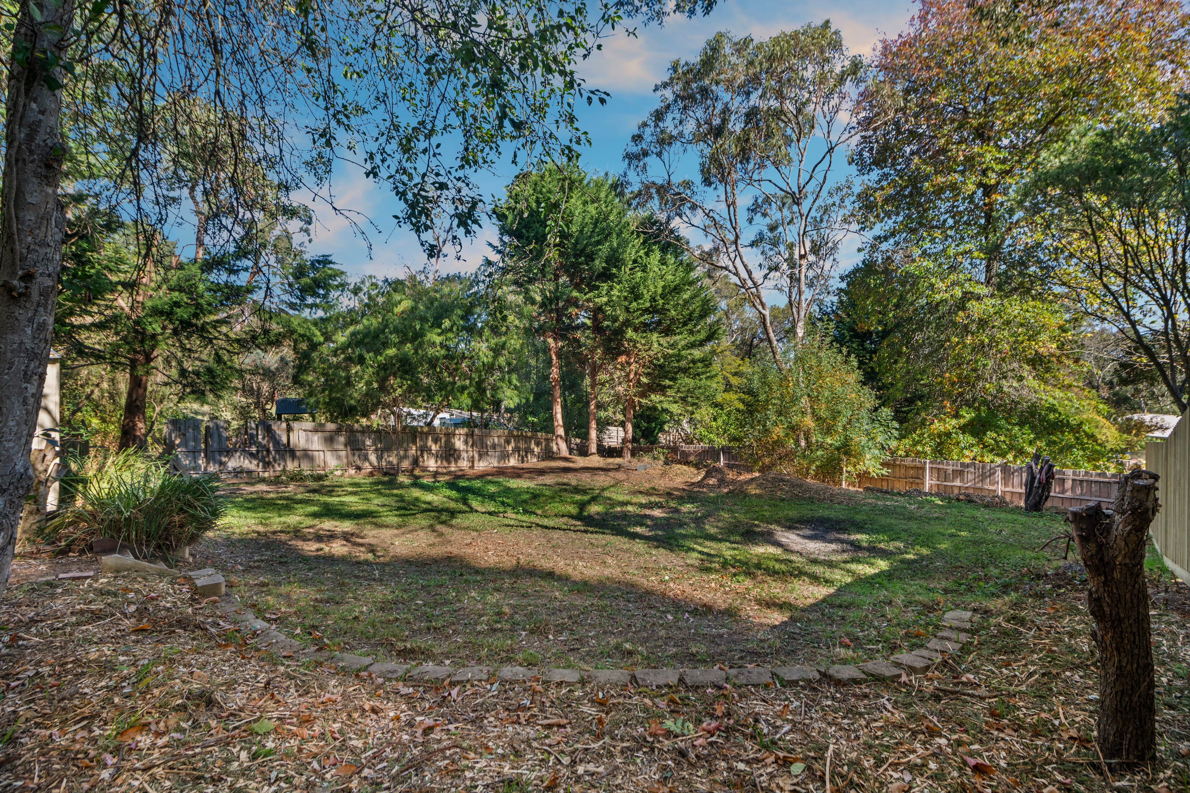 43 Joan Avenue, Ferntree Gully — listing photograph 18