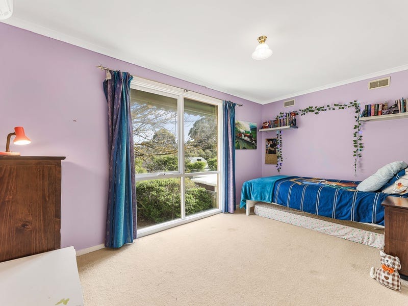 1 Halley Road, Ferntree Gully — listing photograph 11