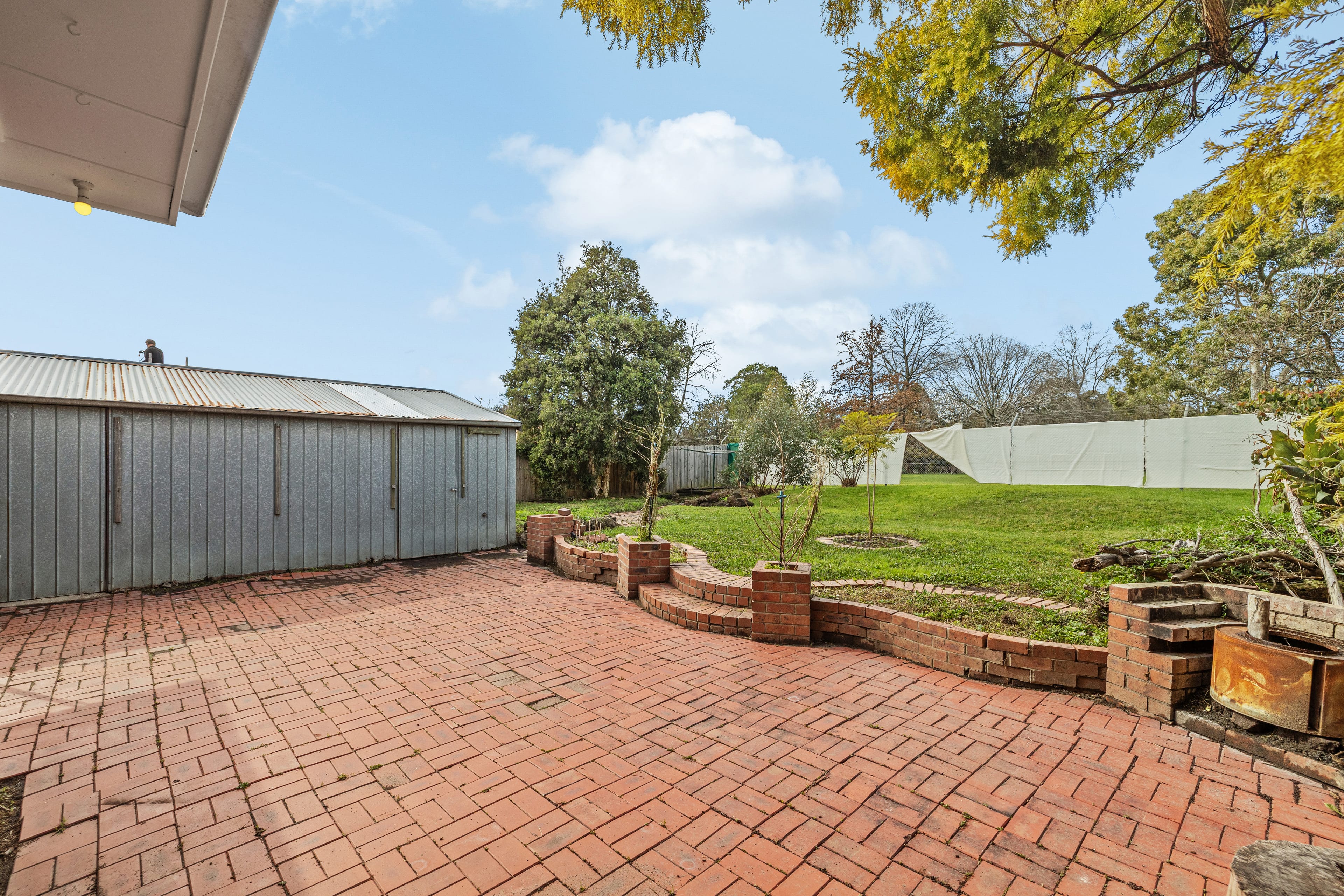9 Enfield Drive, Bayswater — listing photograph 17