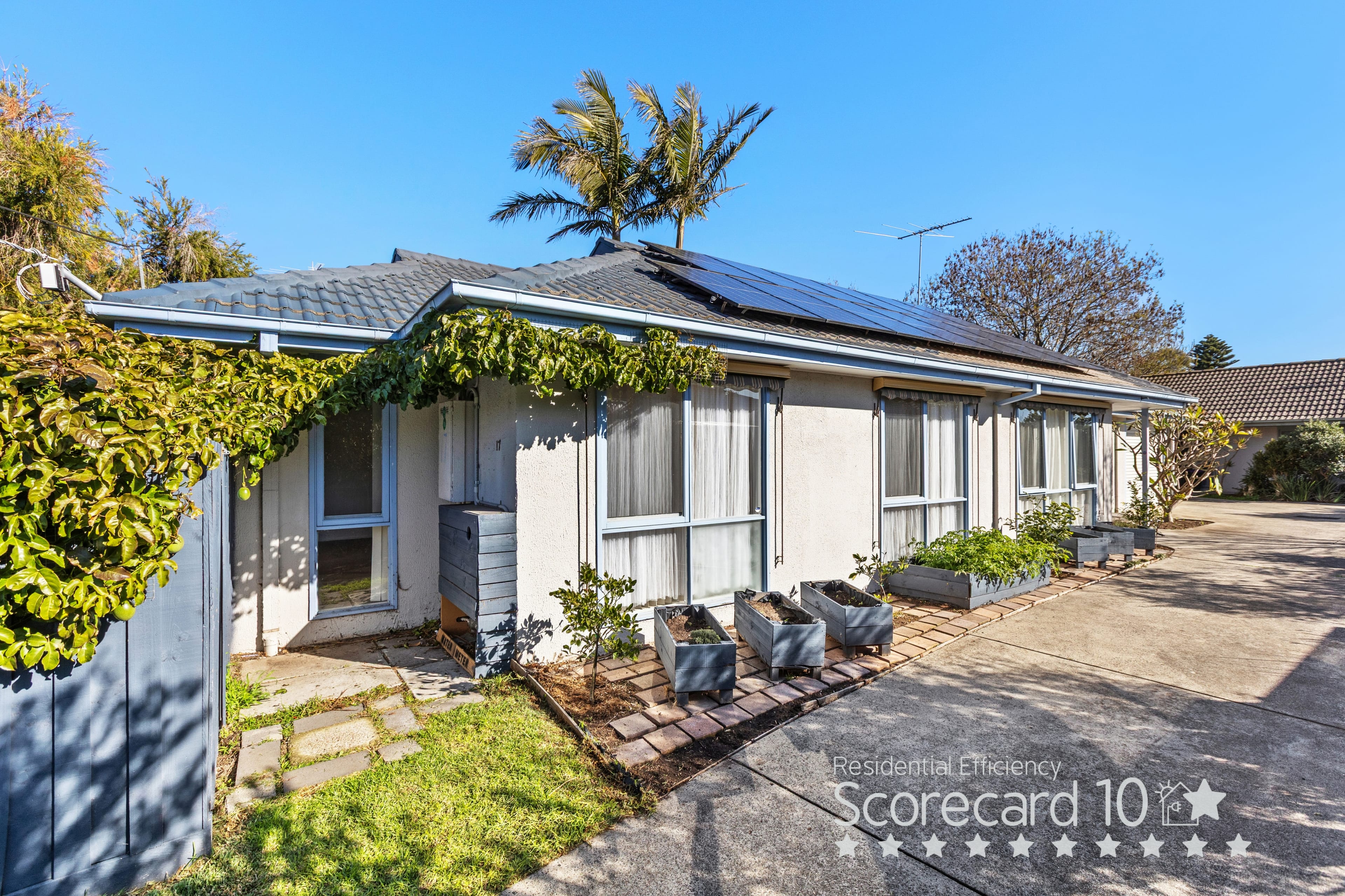 1/17 Catherine Parade, Frankston — listing photograph 2