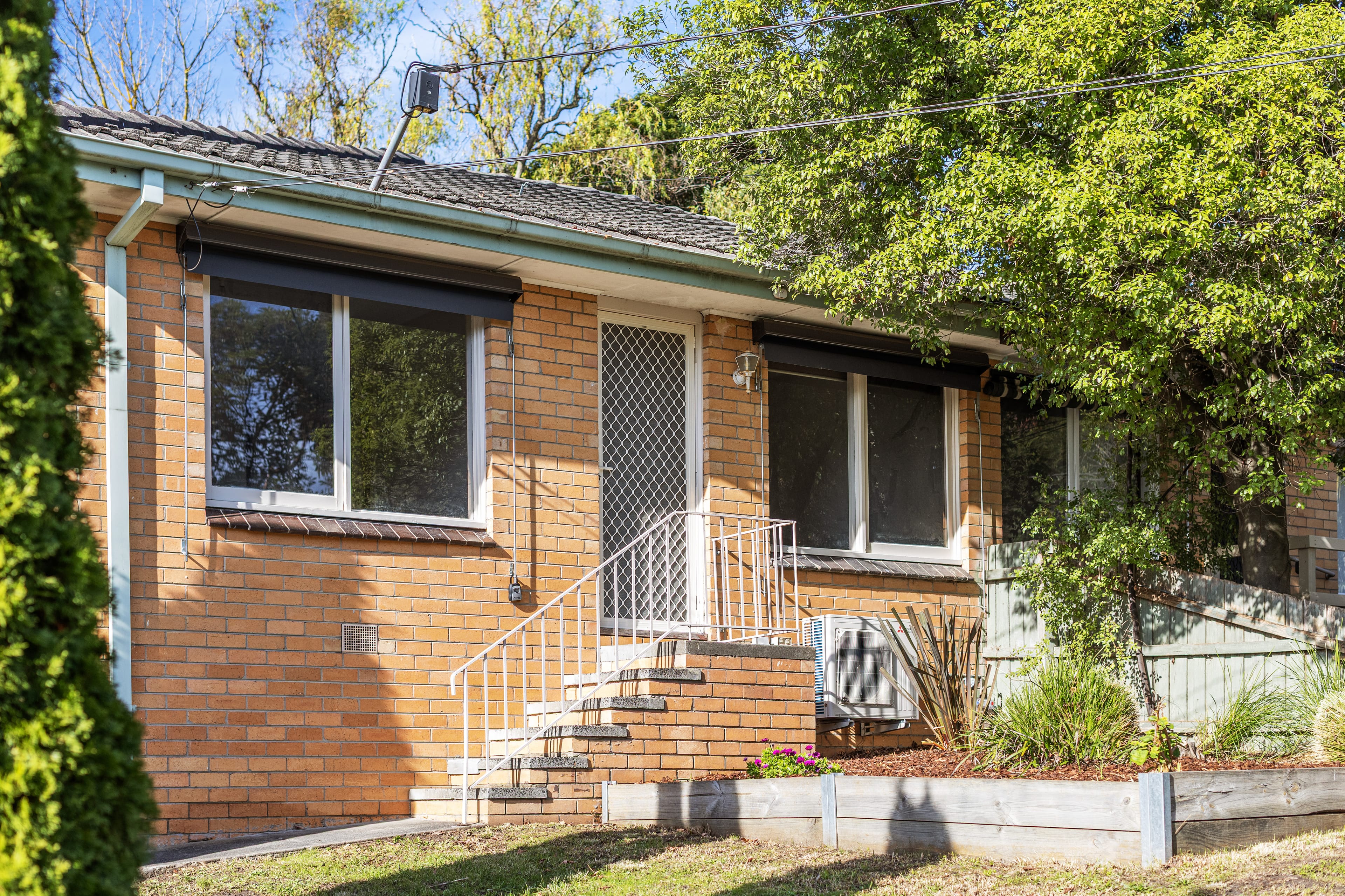 2/12 Moncoe Street, Boronia — listing photograph 3