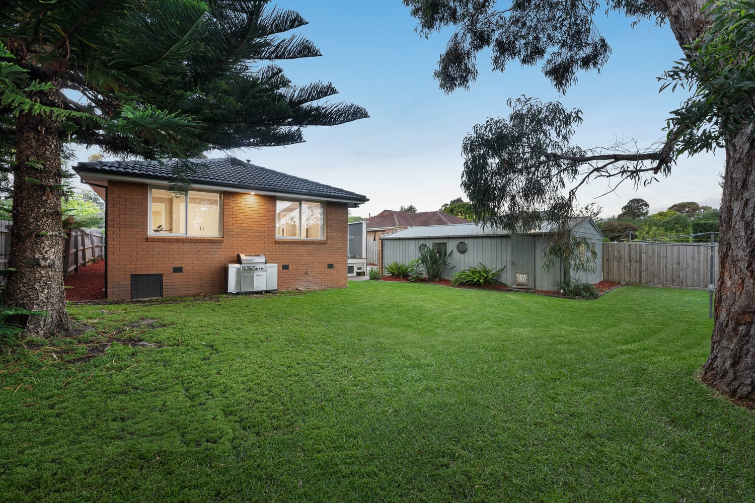 50 Folkstone Crescent, Ferntree Gully — listing photograph 16