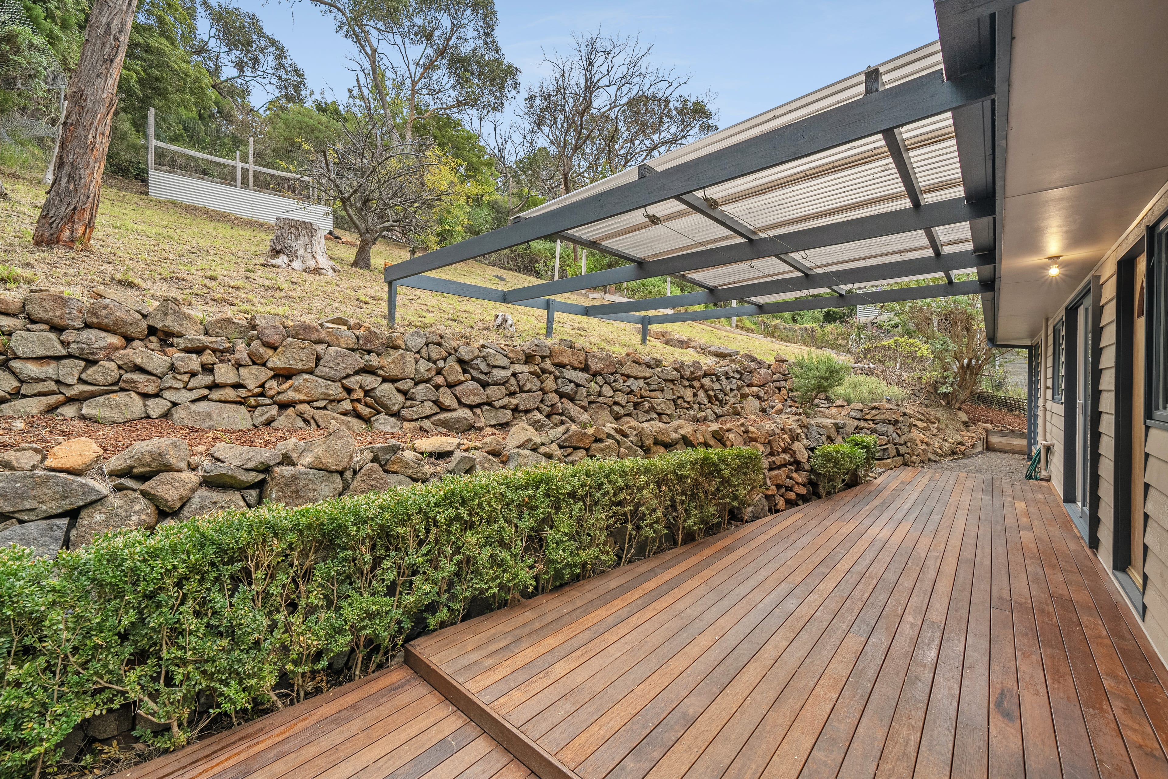 14 Forest View Lane, Upper Ferntree Gully — listing photograph 26