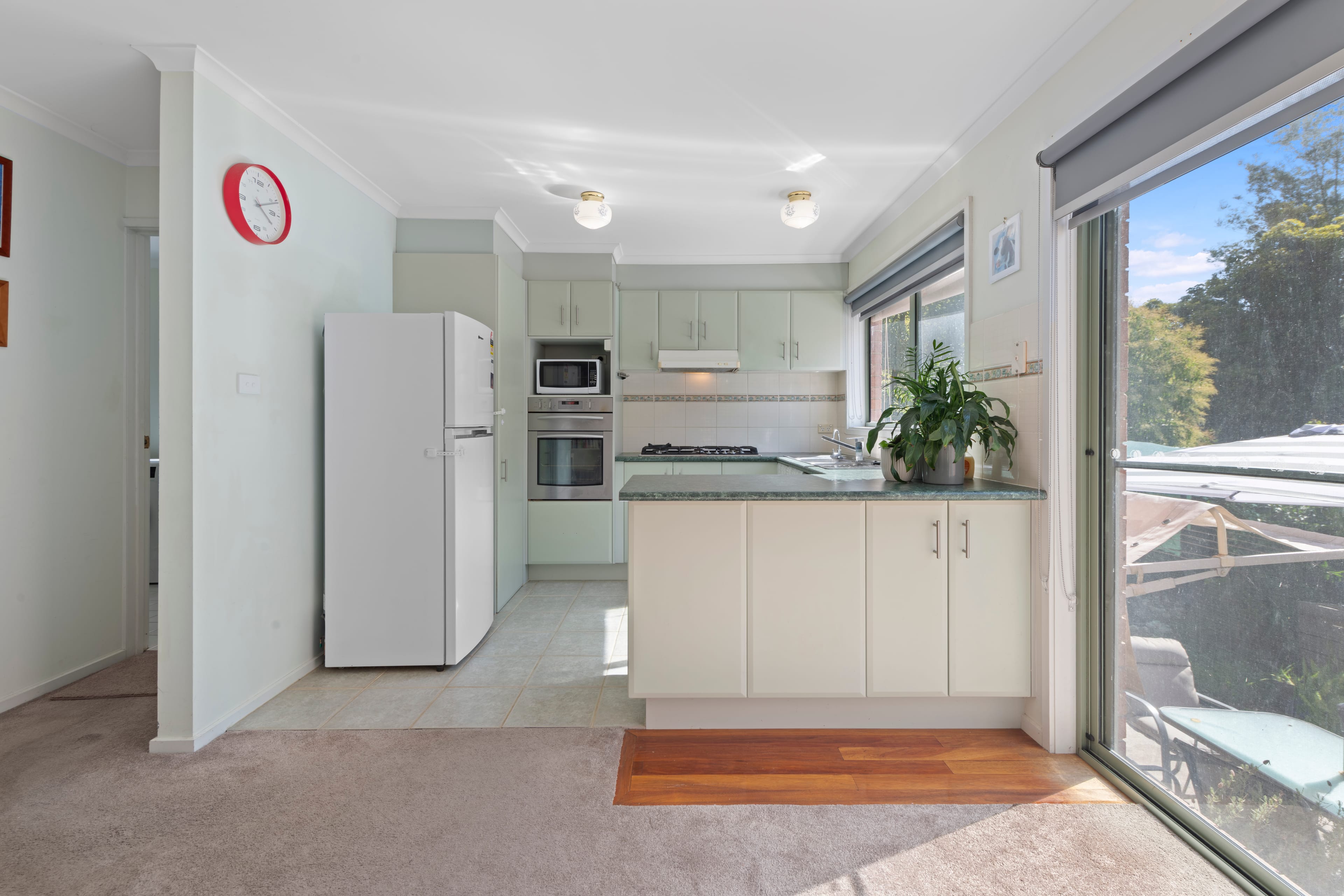 23 Carmel Avenue, Ferntree Gully — listing photograph 7