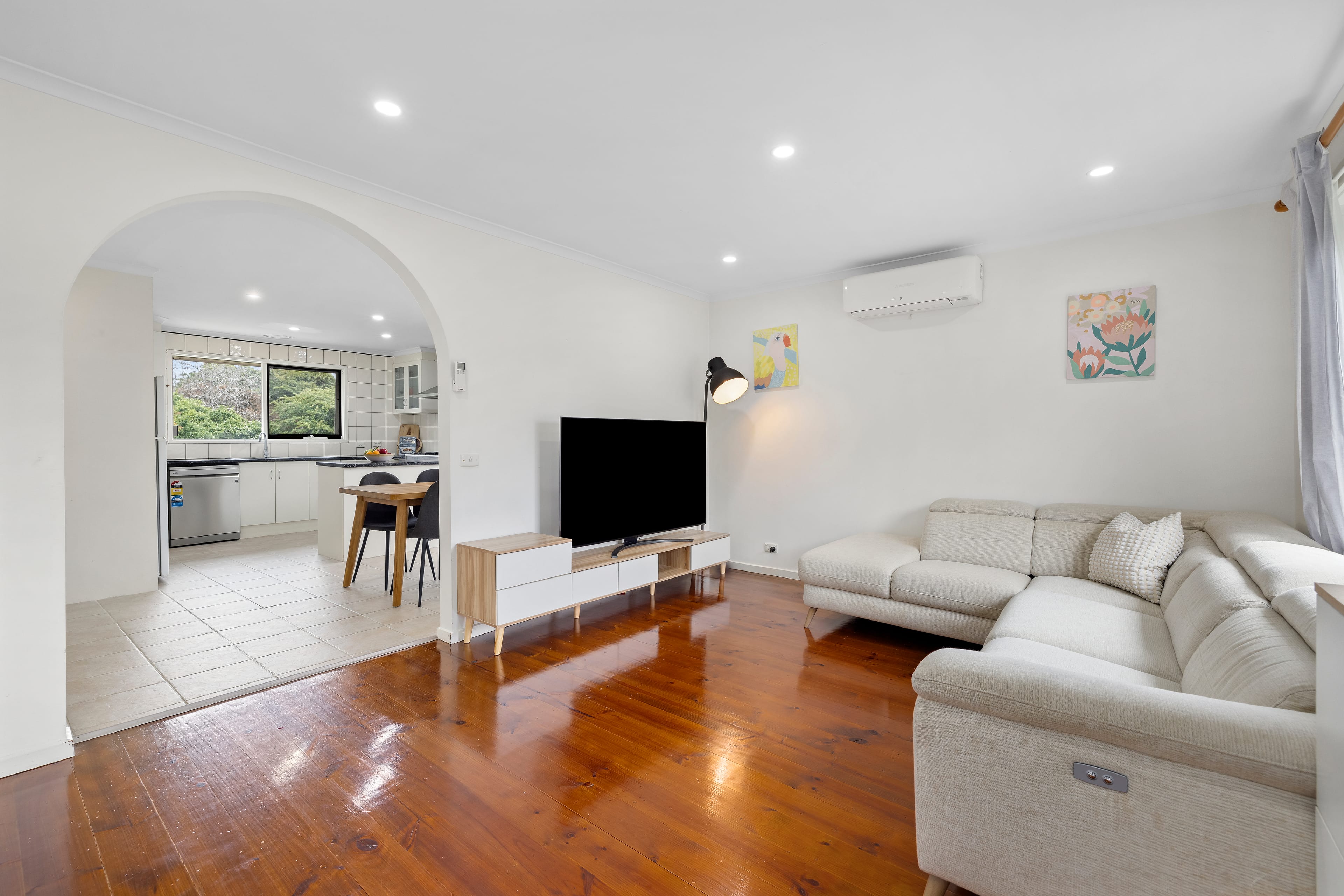 23 Garden Avenue, Boronia — listing photograph 6