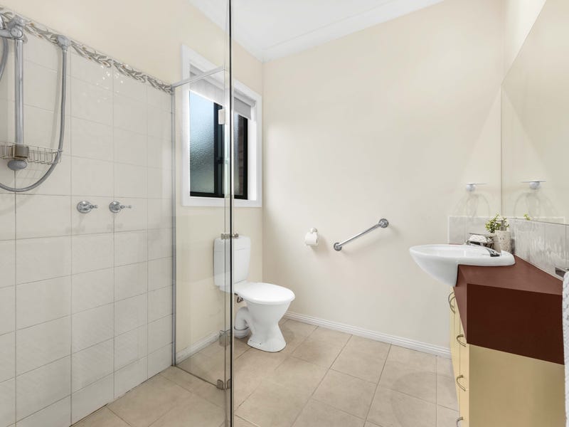 13 Old Belgrave Road, Upper Ferntree Gully — listing photograph 11