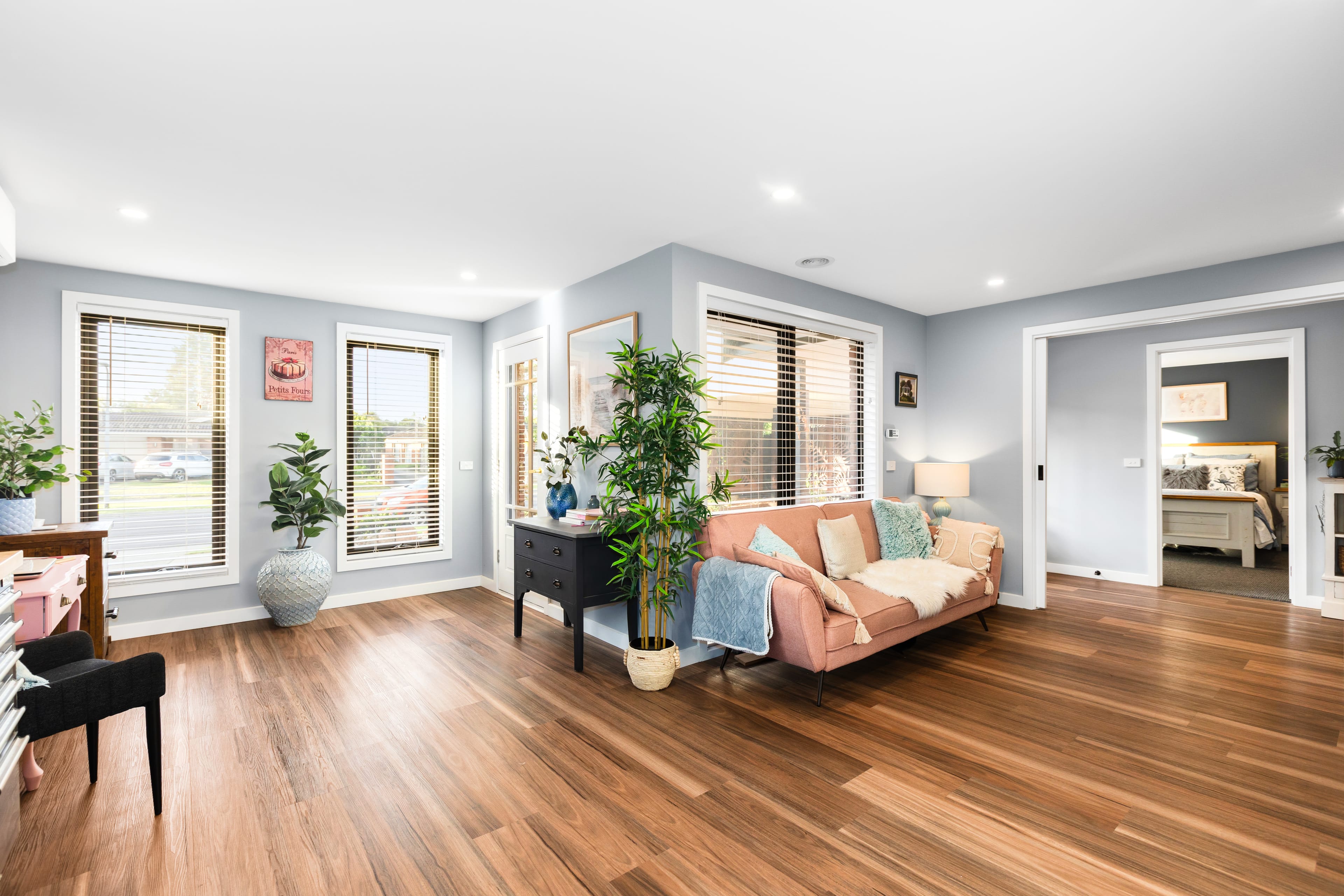167 Windermere Drive, Ferntree Gully — listing photograph 6
