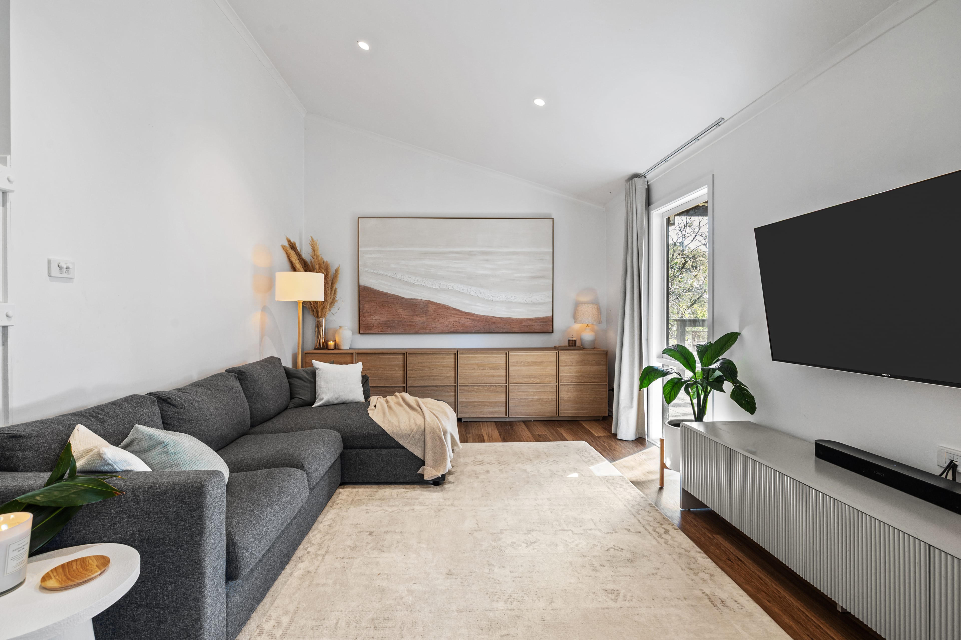 17 Old Forest Road, The Basin — listing photograph 2