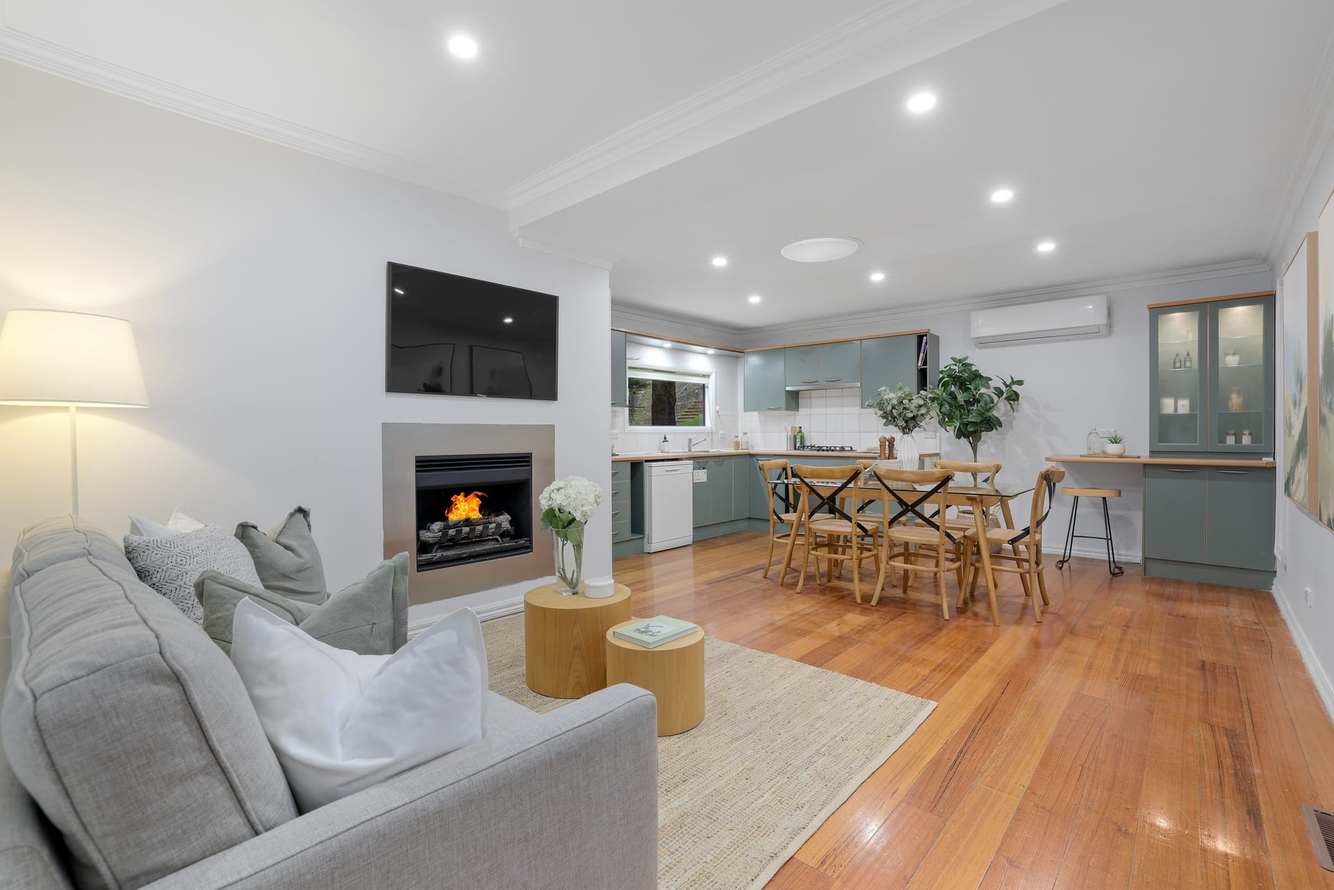 6 Townley Place, Upper Ferntree Gully — listing photograph 7