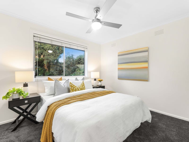 11 Dinsdale Road, Boronia — listing photograph 8