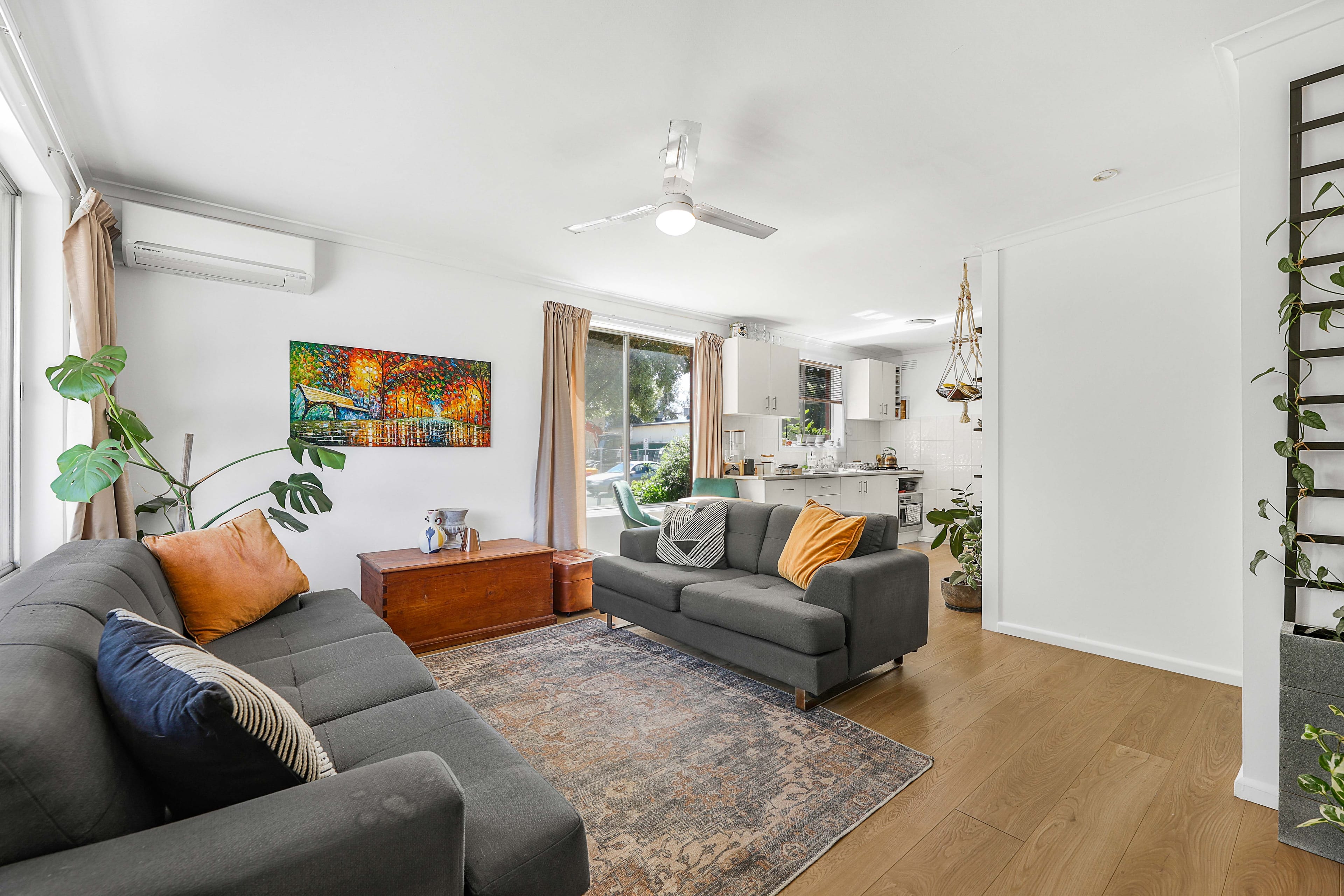 1/68 Station Street, Bayswater — listing photograph 3