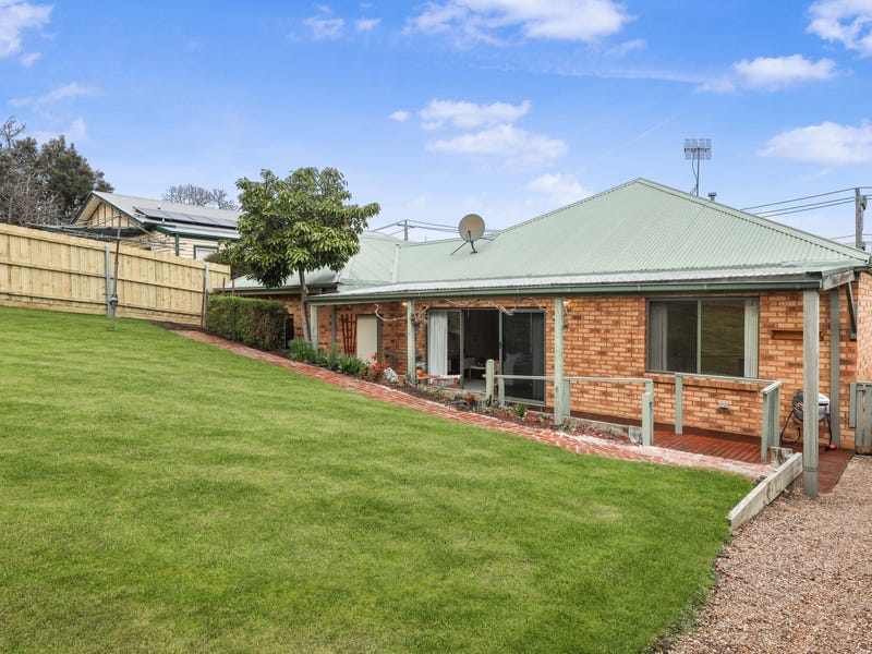 13 Old Belgrave Road, Upper Ferntree Gully — listing photograph 17