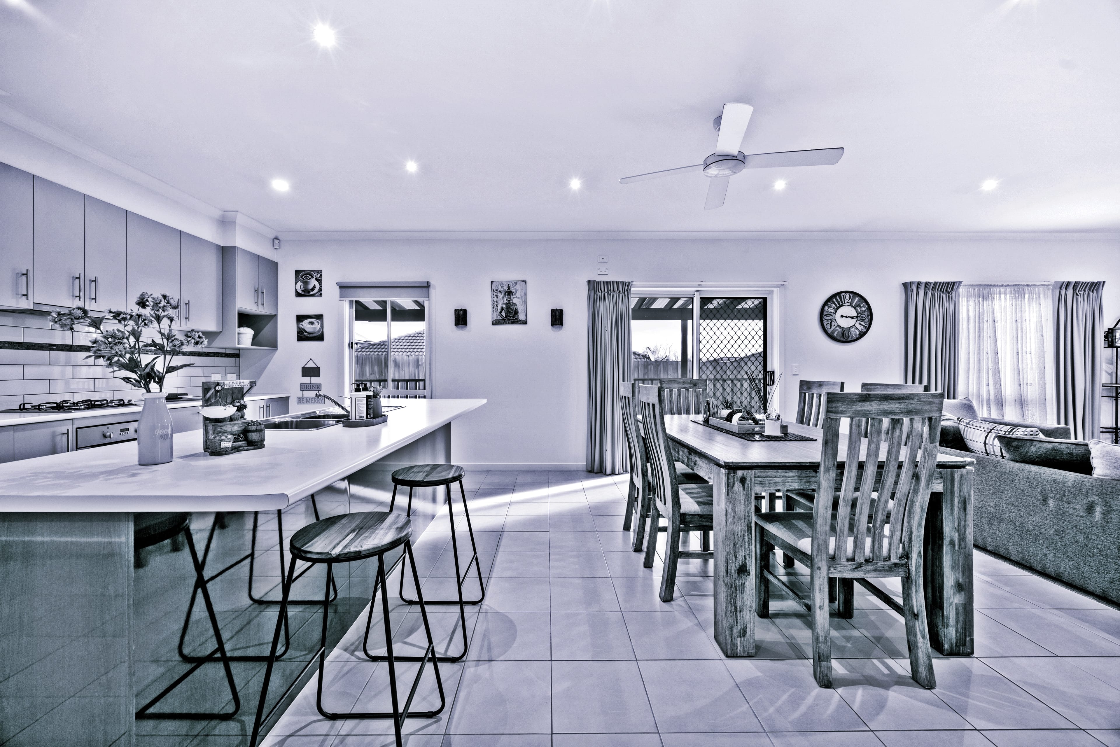 2/1848 Ferntree Gully Road, Ferntree Gully — listing photograph 1