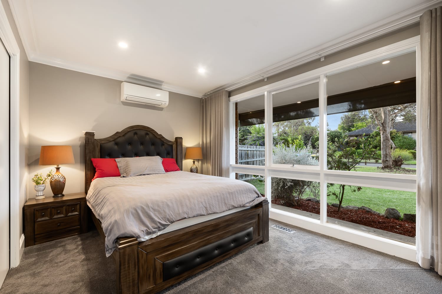 50 Folkstone Crescent, Ferntree Gully — listing photograph 7