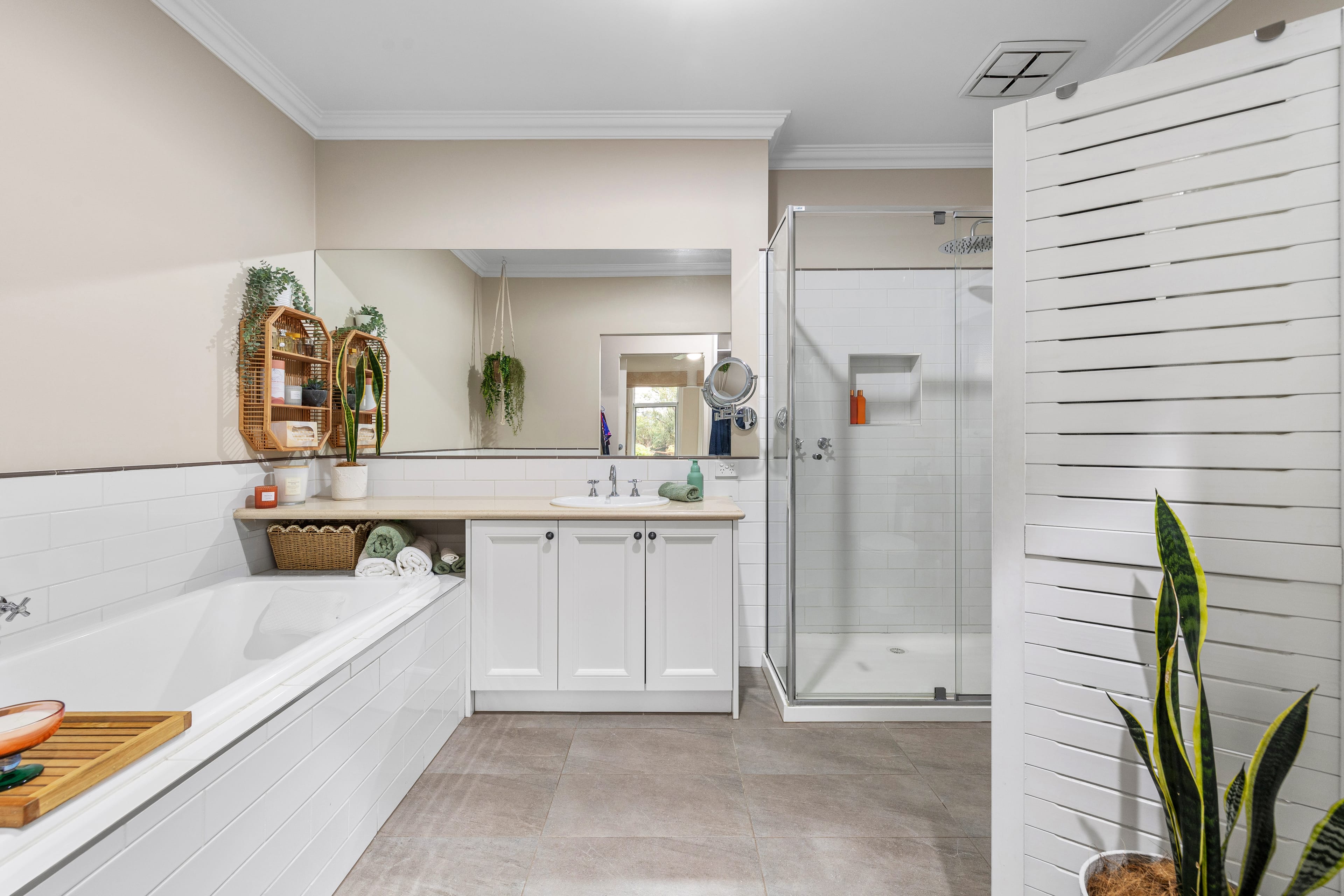 11 Baldwin Avenue, Upper Ferntree Gully — listing photograph 11