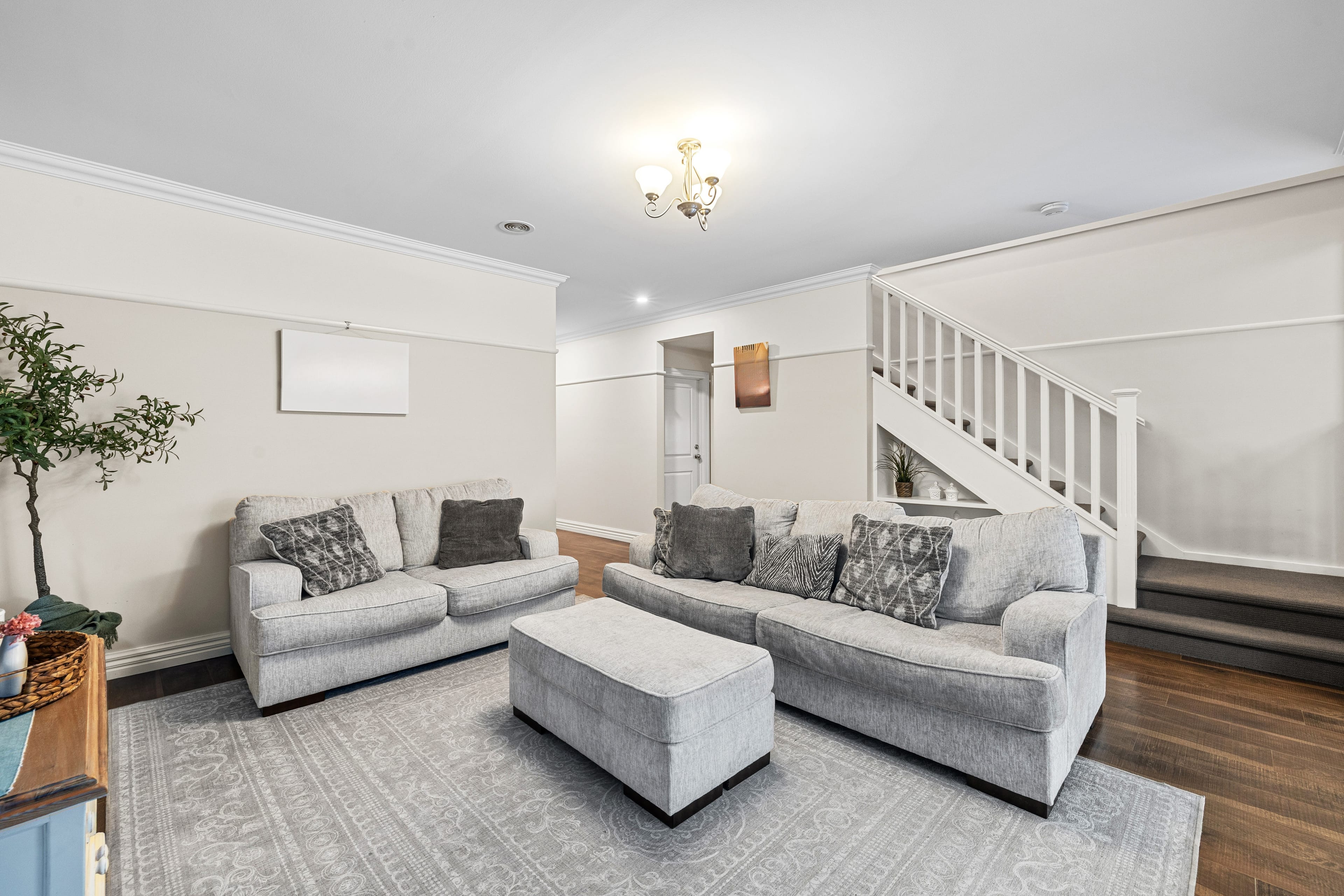11 Baldwin Avenue, Upper Ferntree Gully — listing photograph 9