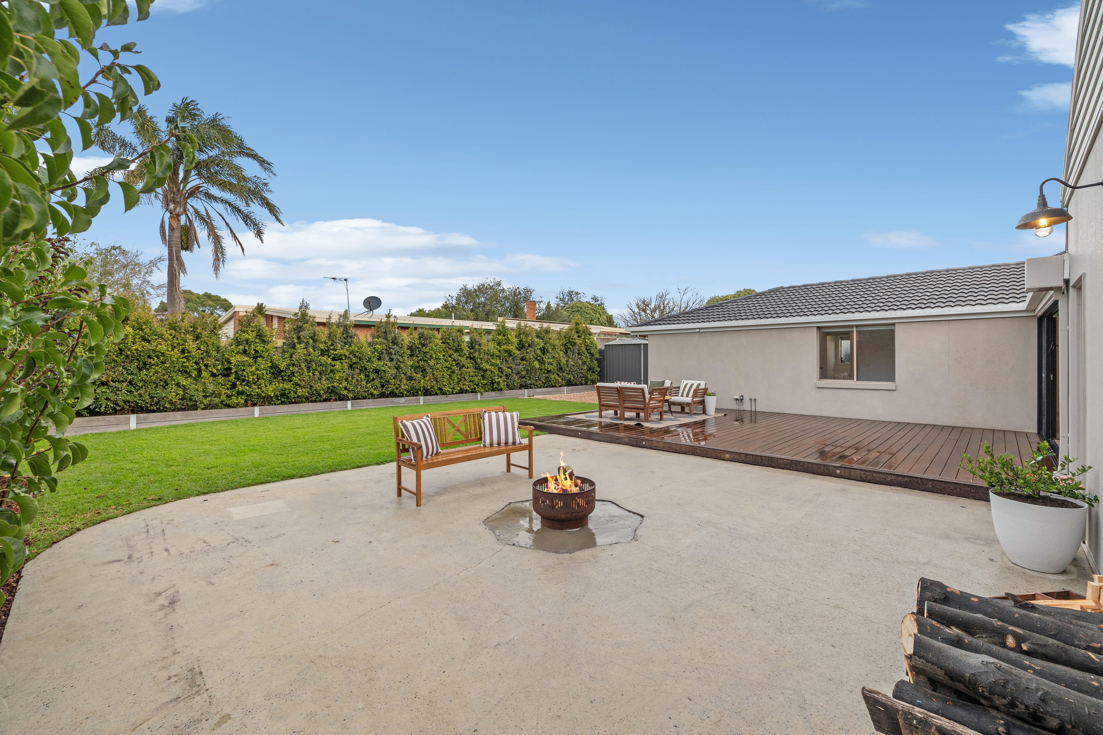 147 Windermere Drive, Ferntree Gully — listing photograph 14