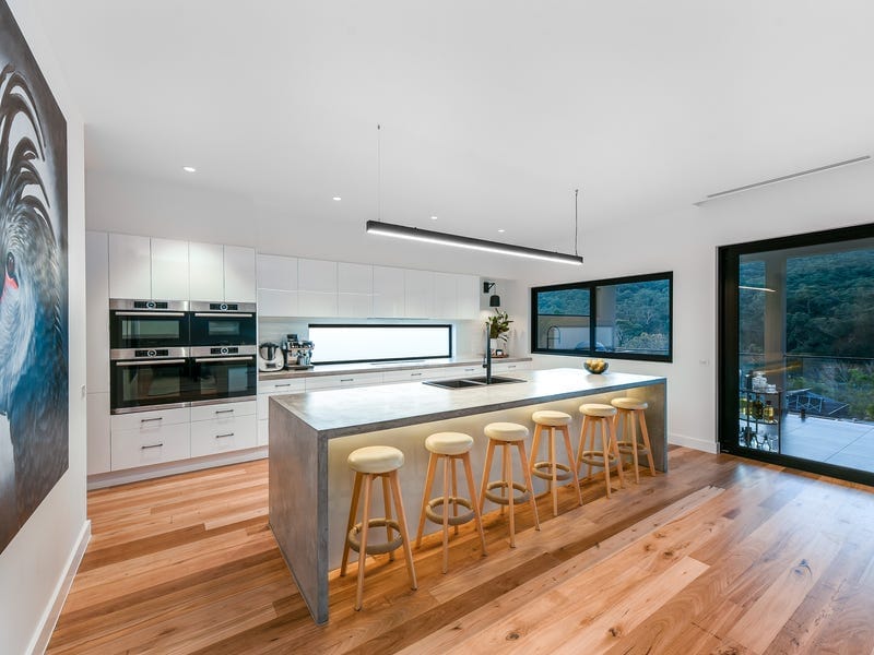 13 Ferny Creek Avenue, Upper Ferntree Gully — listing photograph 7
