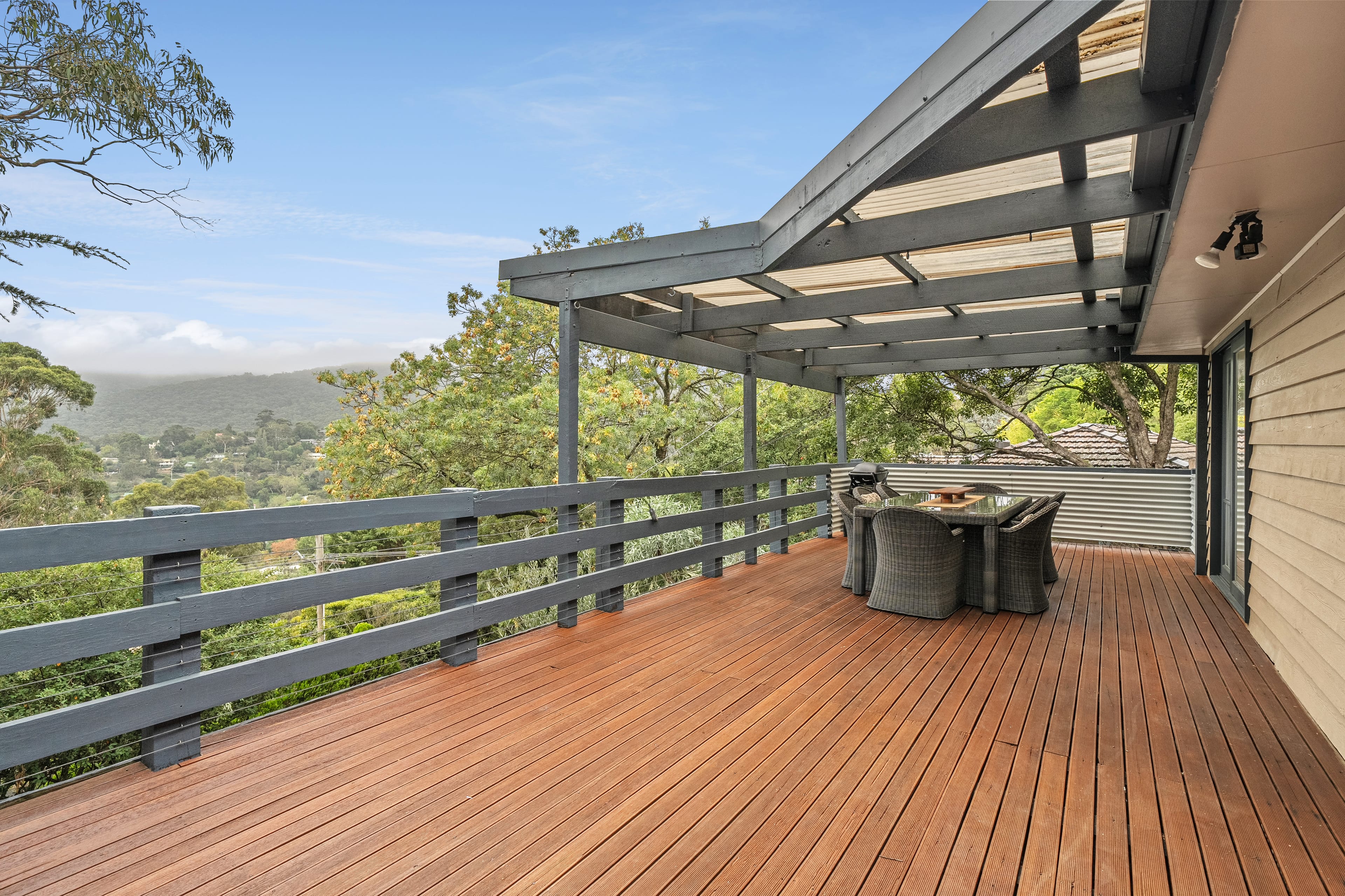 14 Forest View Lane, Upper Ferntree Gully — listing photograph 5