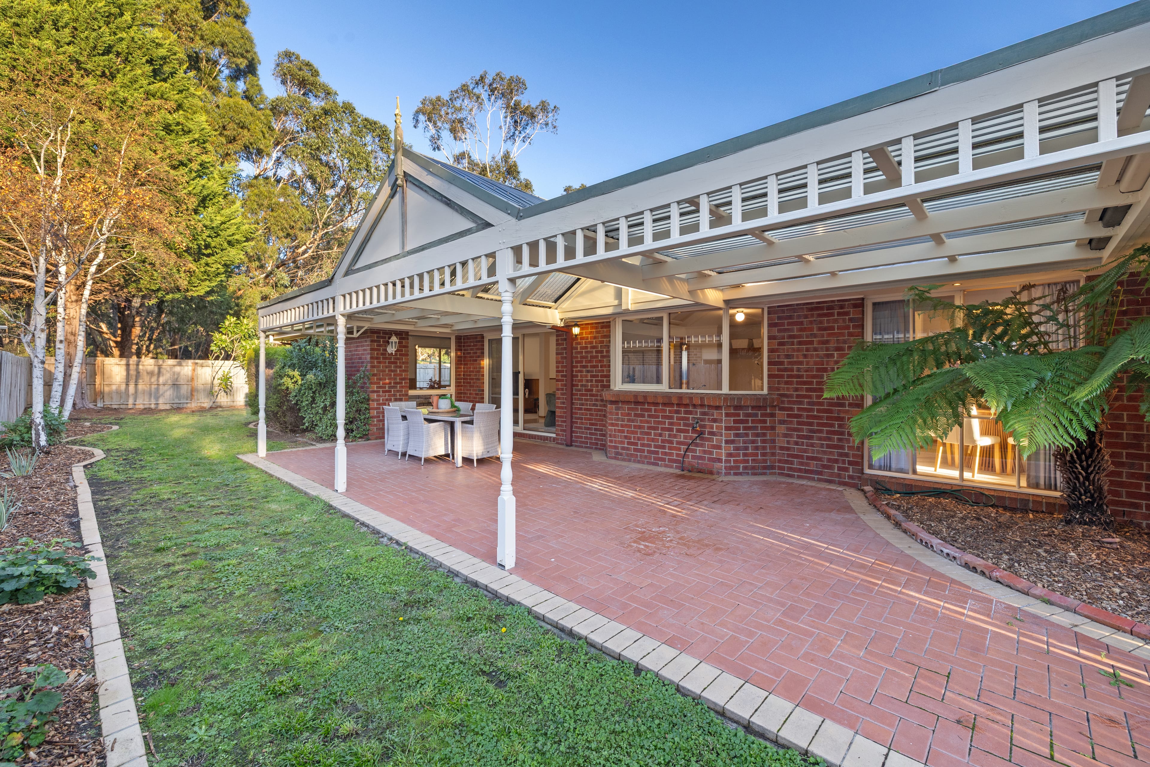 5 Jacobus Walk, Ferntree Gully — listing photograph 23