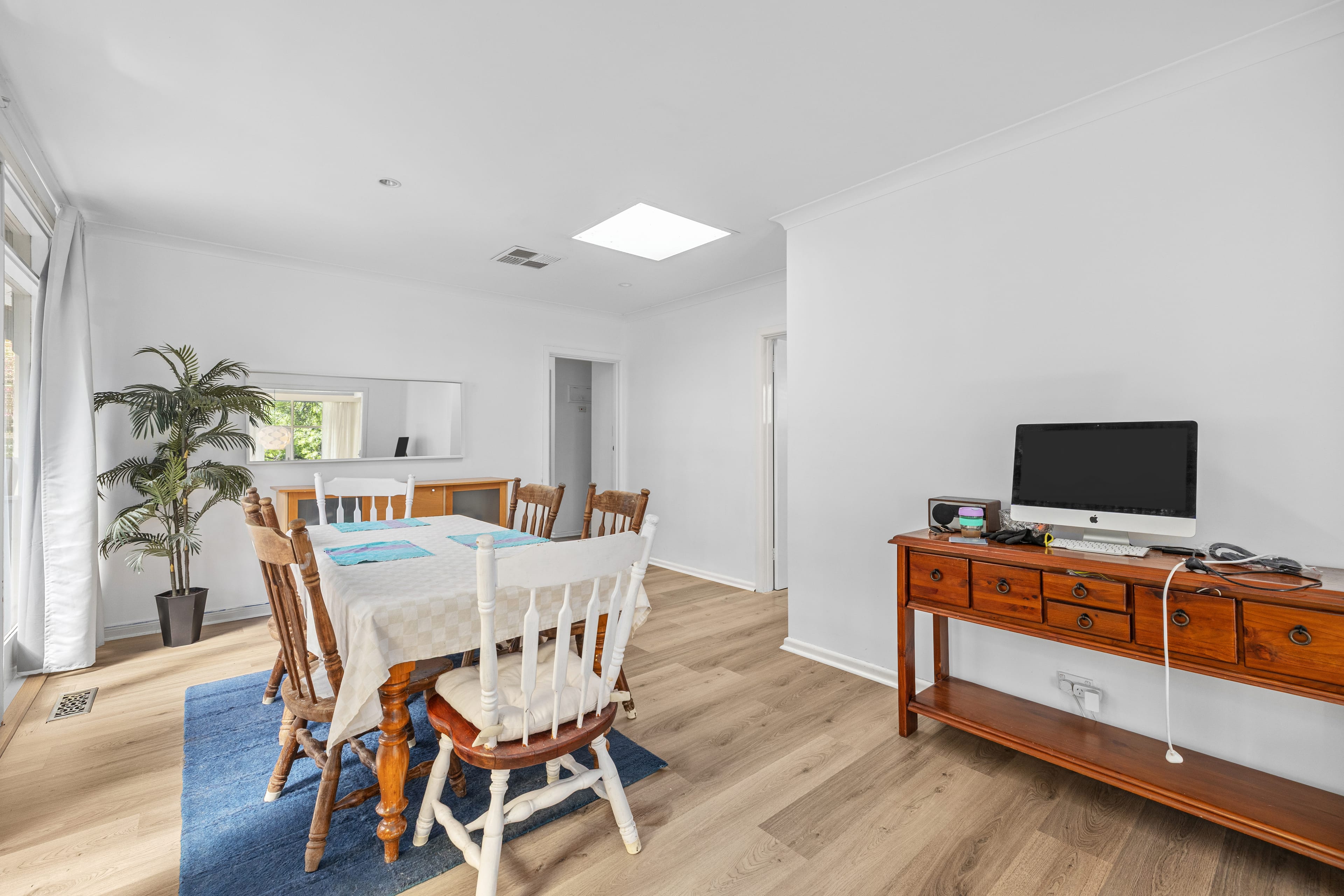 39 Old Belgrave Road, Upper Ferntree Gully — listing photograph 5