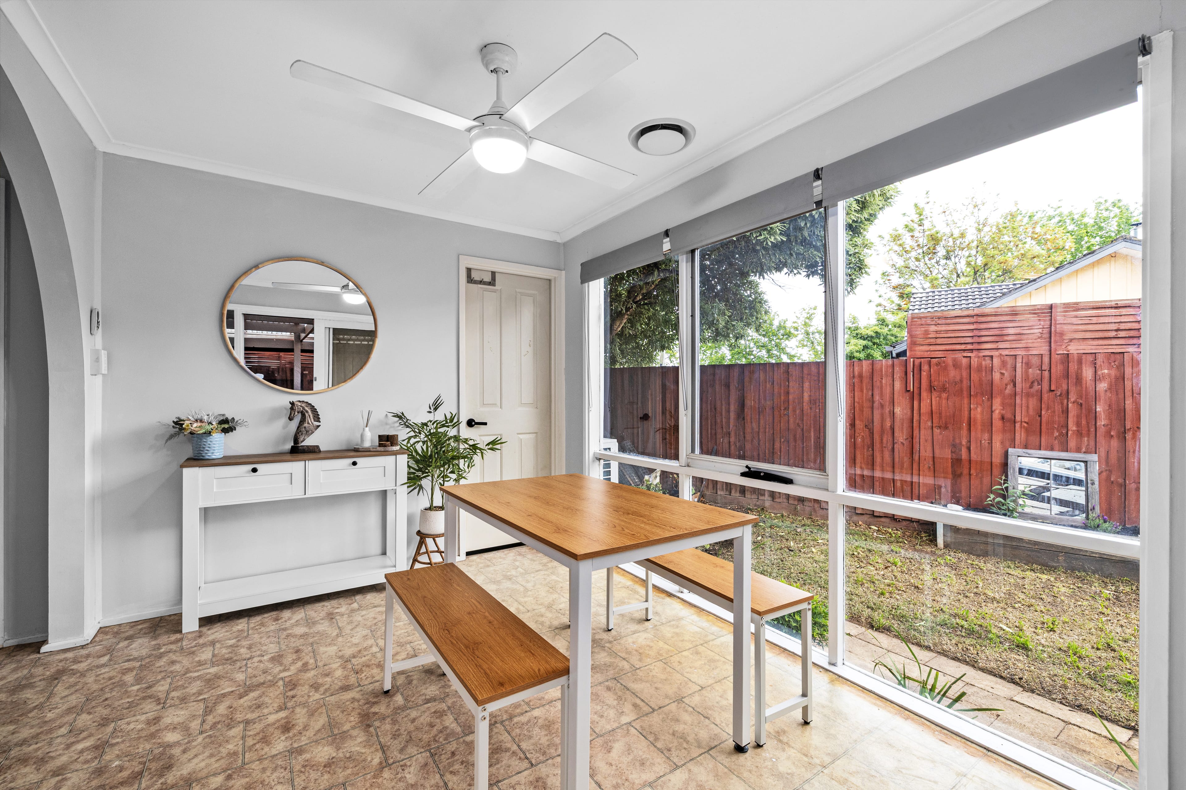 23 Glenfern Road, Ferntree Gully — listing photograph 6