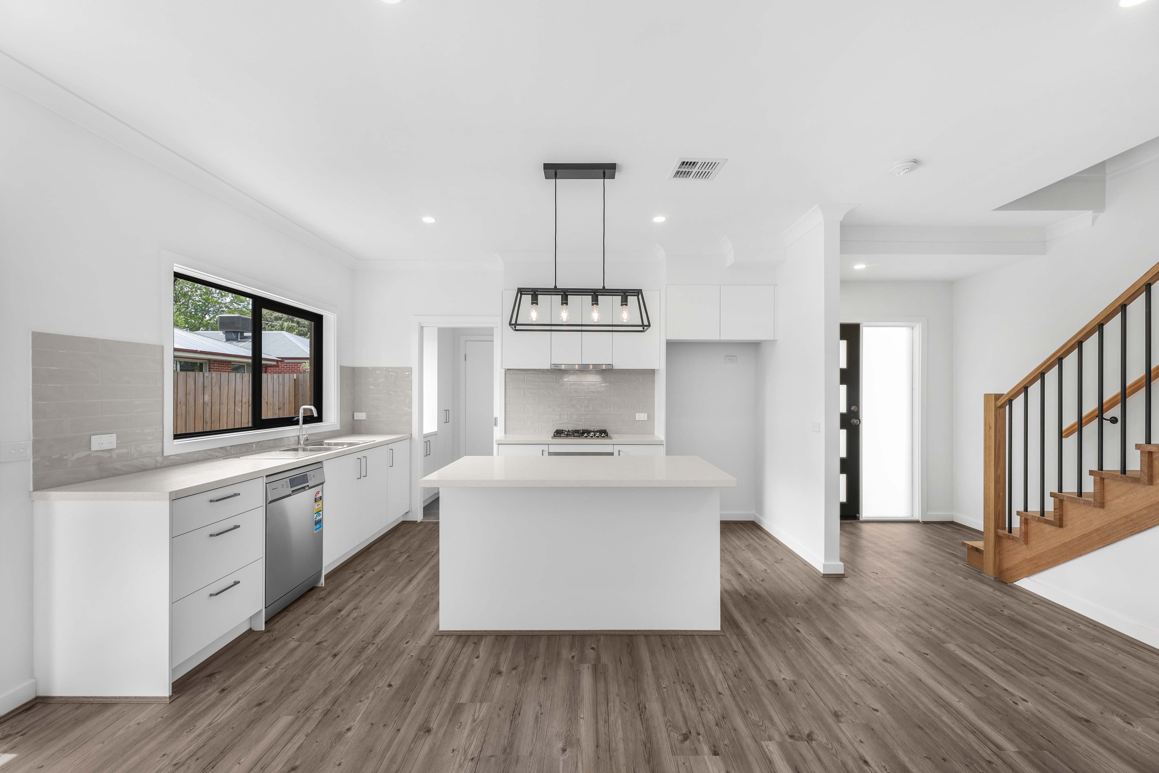 3/16 Tennyson Avenue, Kilsyth — listing photograph 4