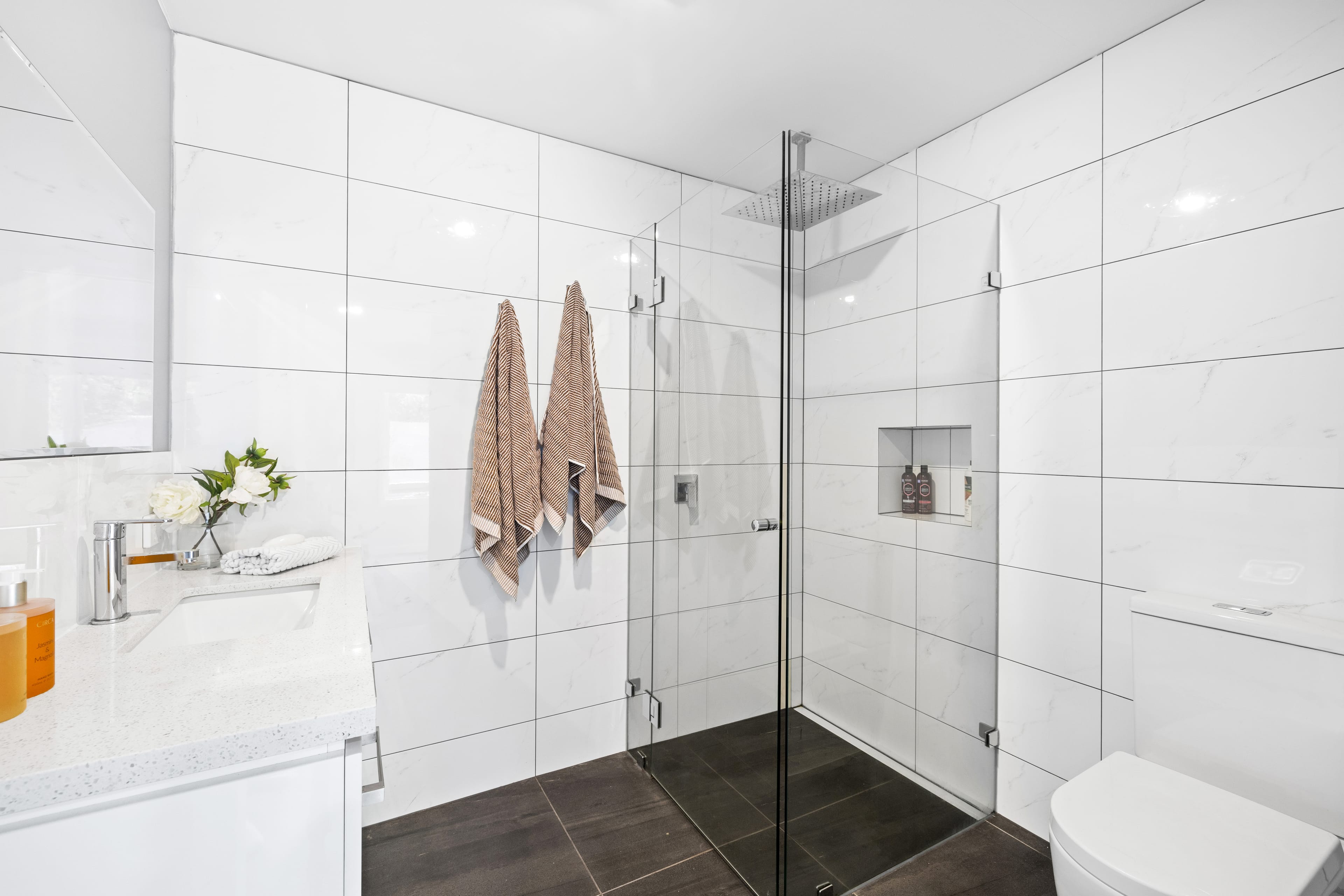 61 Claremont Avenue, The Basin — listing photograph 11